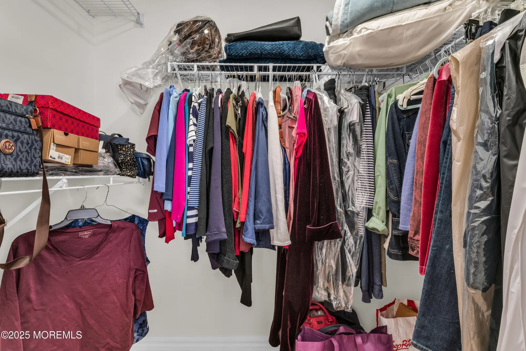 Property Slideshow image 15 of 30 | 72 narberth way, Toms River, NJ, 08757