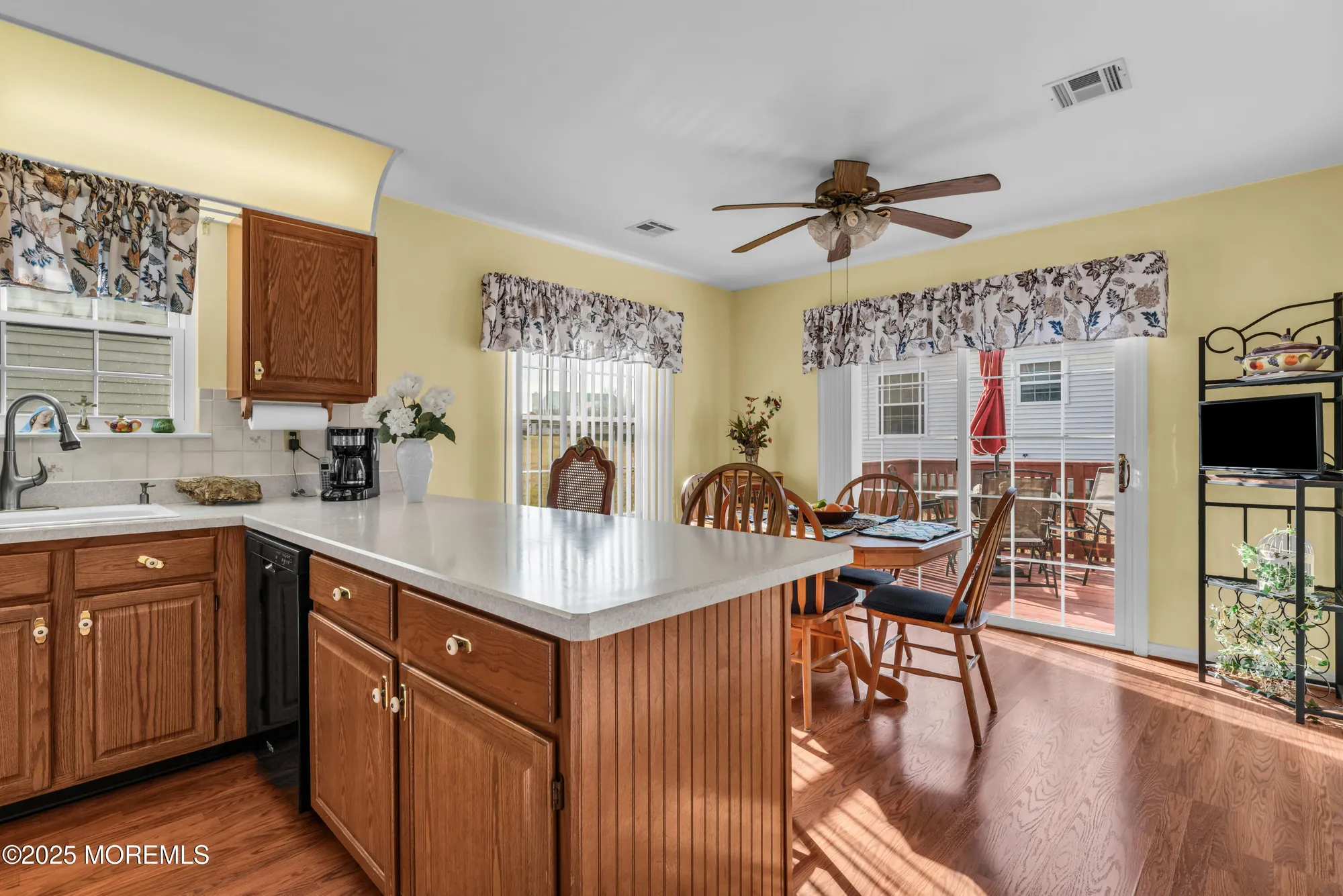 Property Slideshow image 11 of 30 | 72 narberth way, Toms River, NJ, 08757