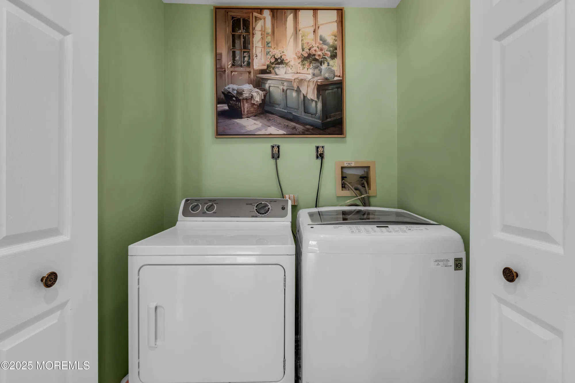 Property Slideshow image 18 of 30 | 72 narberth way, Toms River, NJ, 08757