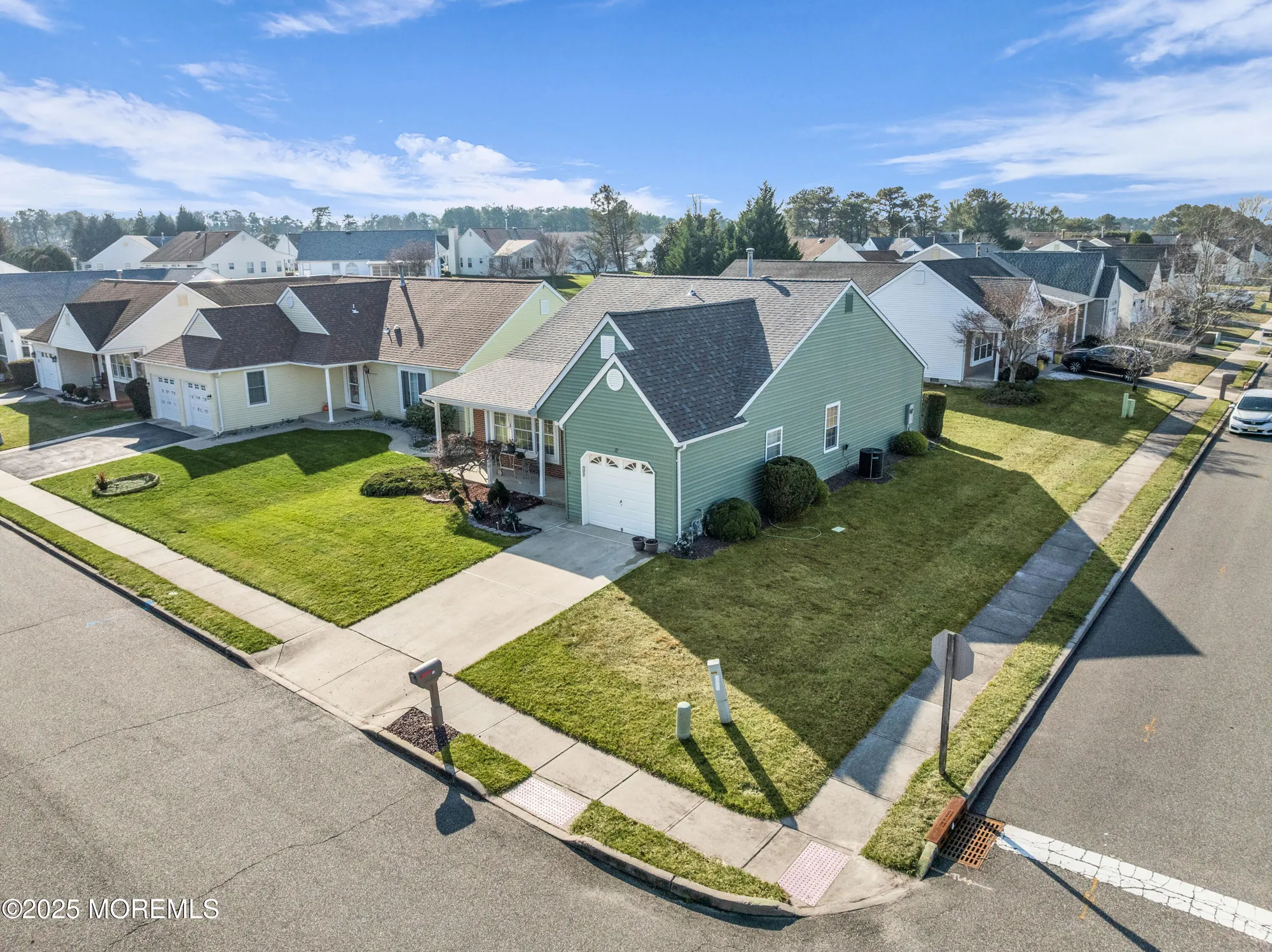 Property Slideshow image 23 of 30 | 72 narberth way, Toms River, NJ, 08757