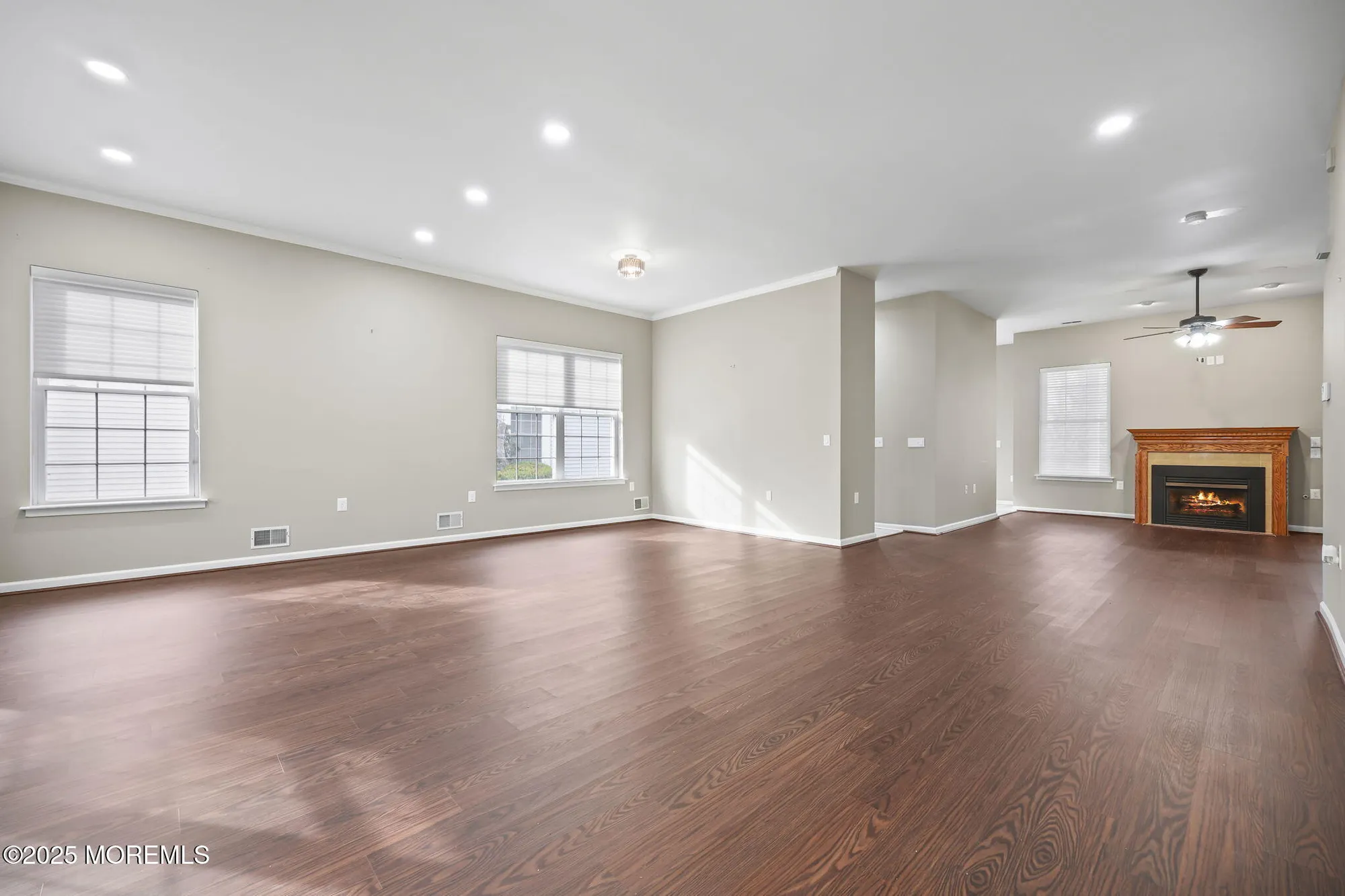 Property Slideshow image 18 of 56 | 22 baltusrol dr, Jackson, NJ, 08527