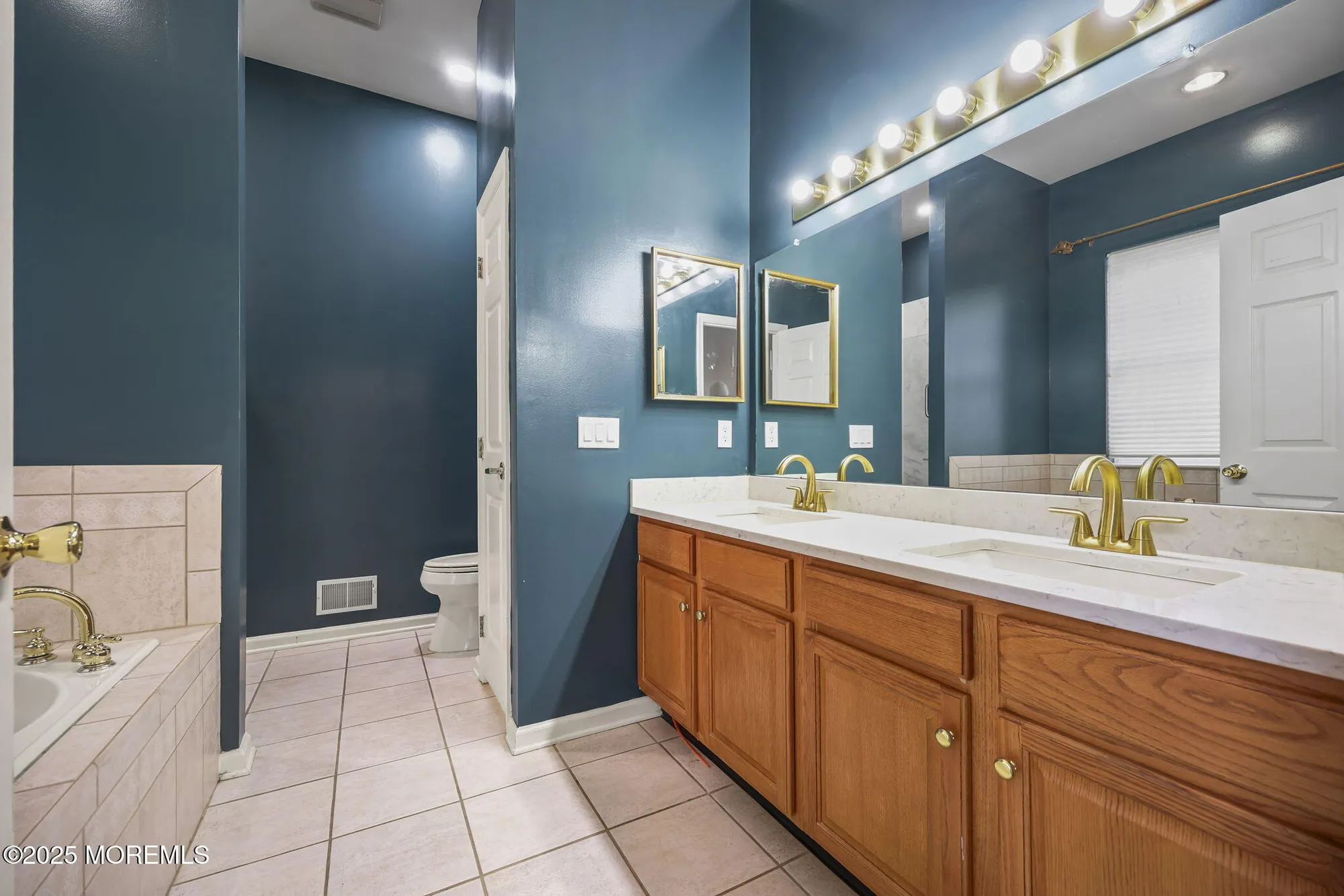 Property Slideshow image 40 of 56 | 22 baltusrol dr, Jackson, NJ, 08527