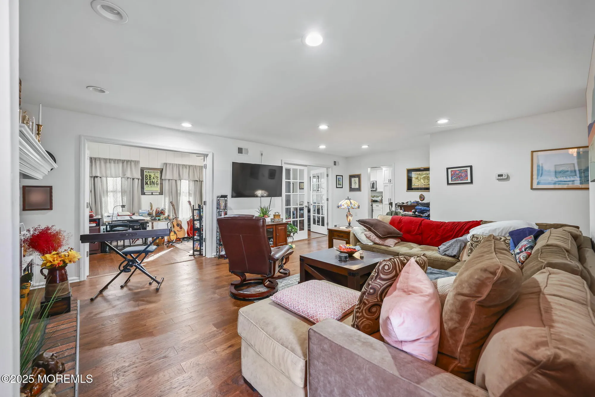 Property Slideshow image 9 of 24 | 41 suffolk way, Marlboro, NJ, 07746