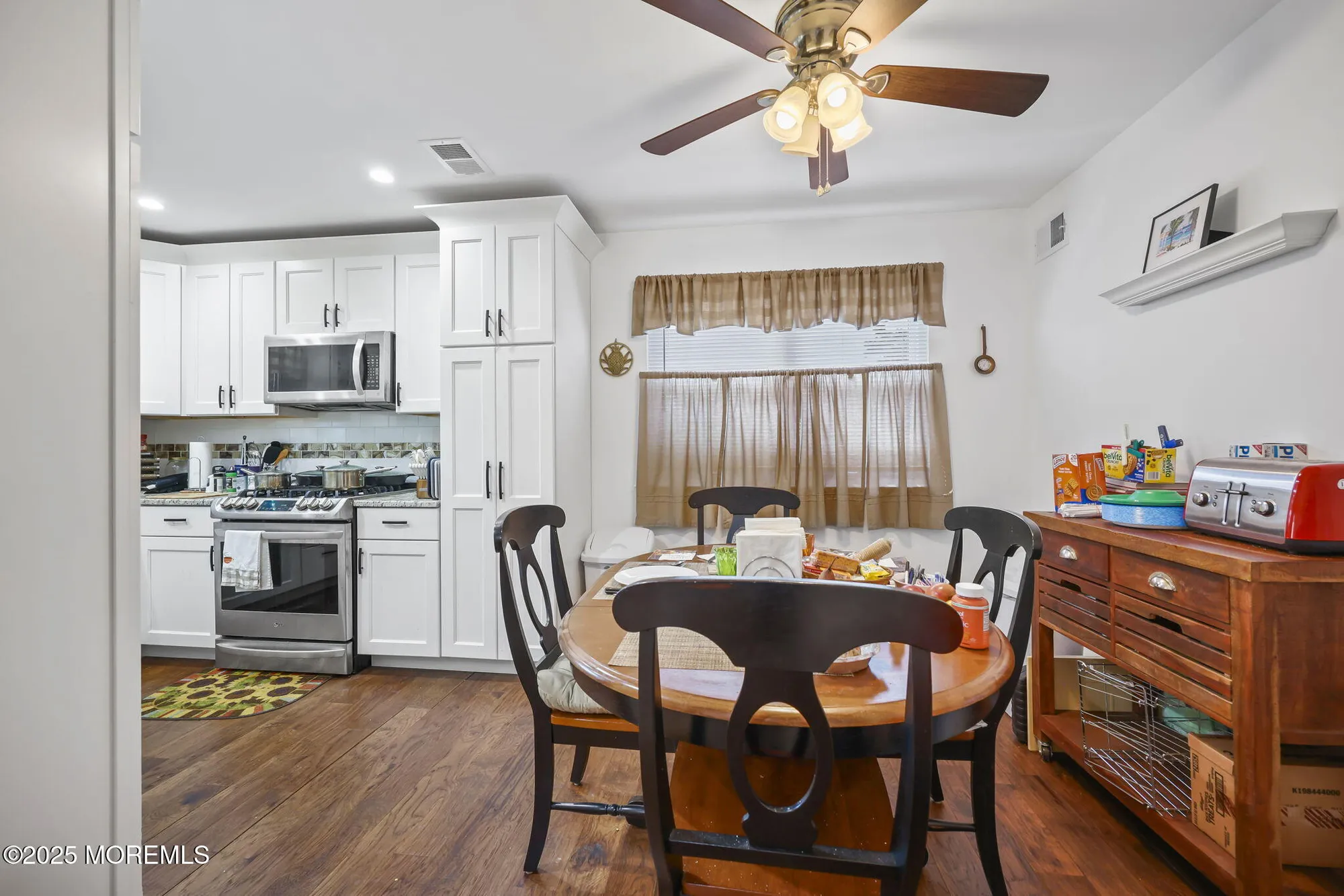 Property Slideshow image 7 of 24 | 41 suffolk way, Marlboro, NJ, 07746