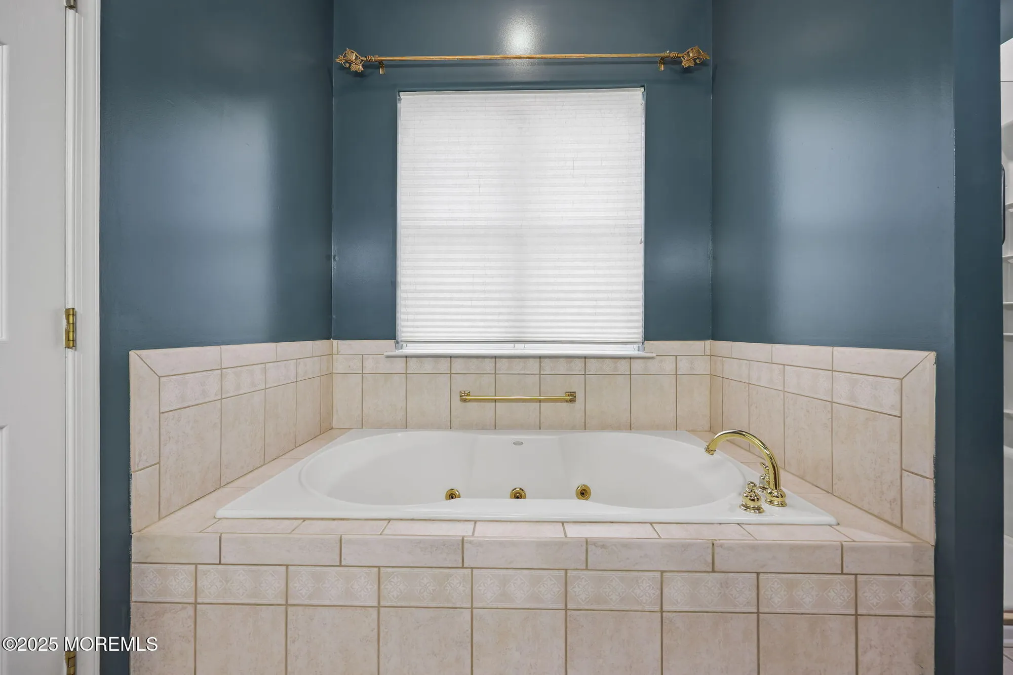 Property Slideshow image 42 of 56 | 22 baltusrol dr, Jackson, NJ, 08527