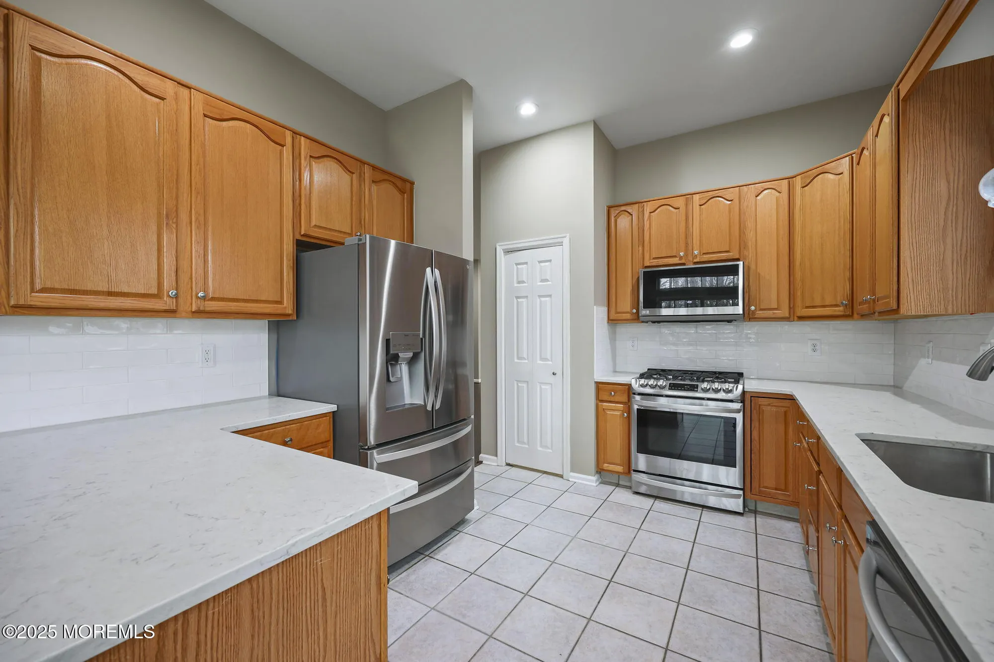 Property Slideshow image 30 of 56 | 22 baltusrol dr, Jackson, NJ, 08527