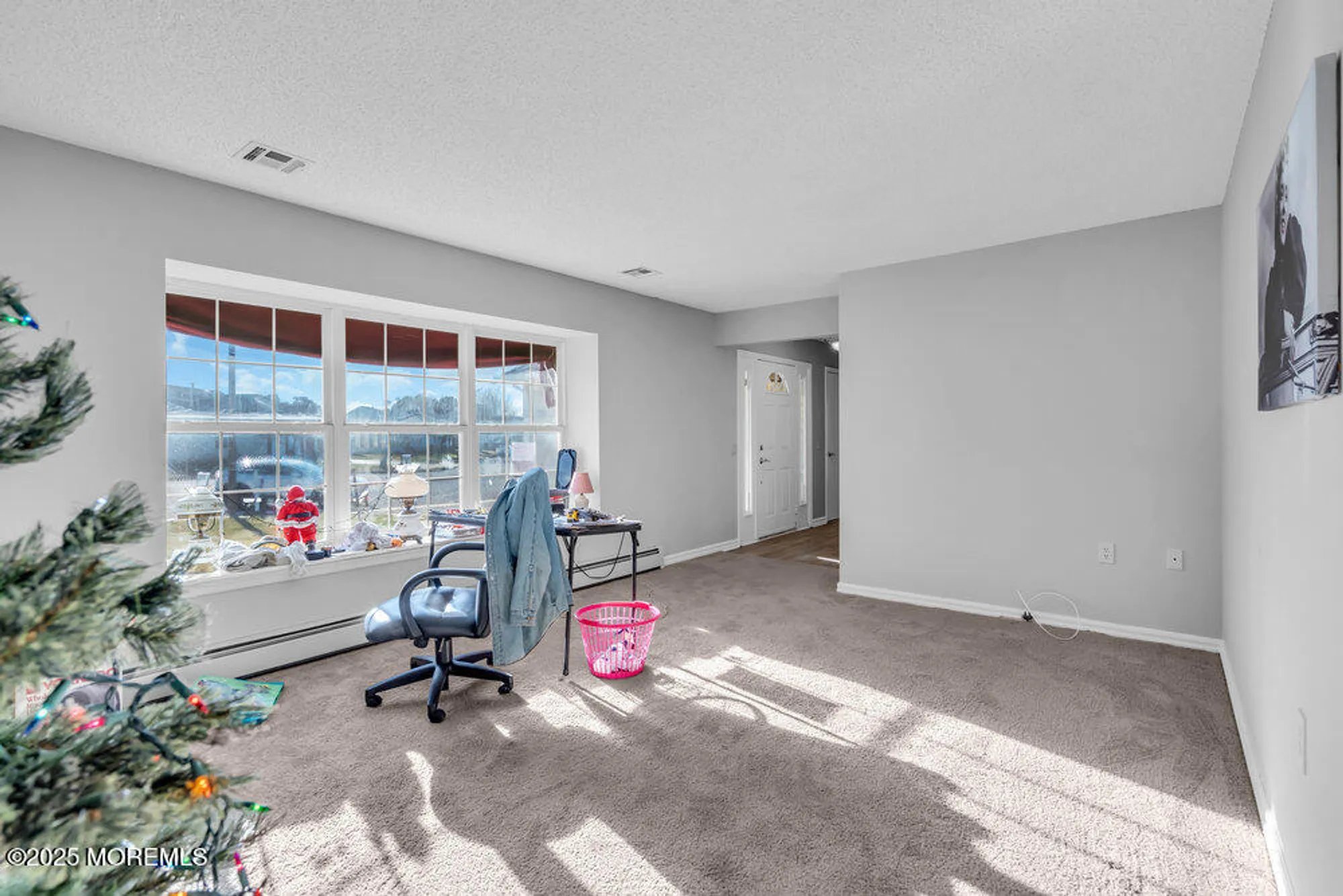 Property Slideshow image 12 of 27 | 7 alton ct, Toms River, NJ, 08757