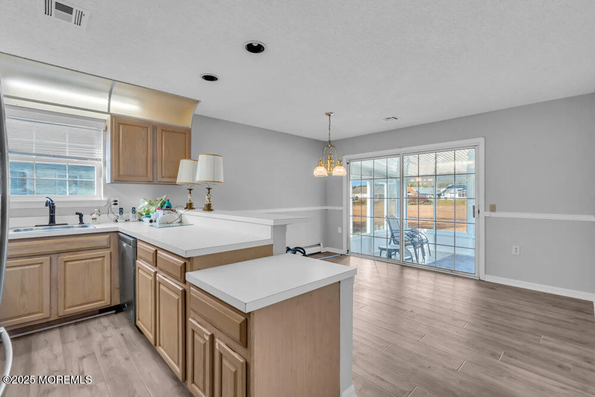 Property Slideshow image 14 of 27 | 7 alton ct, Toms River, NJ, 08757