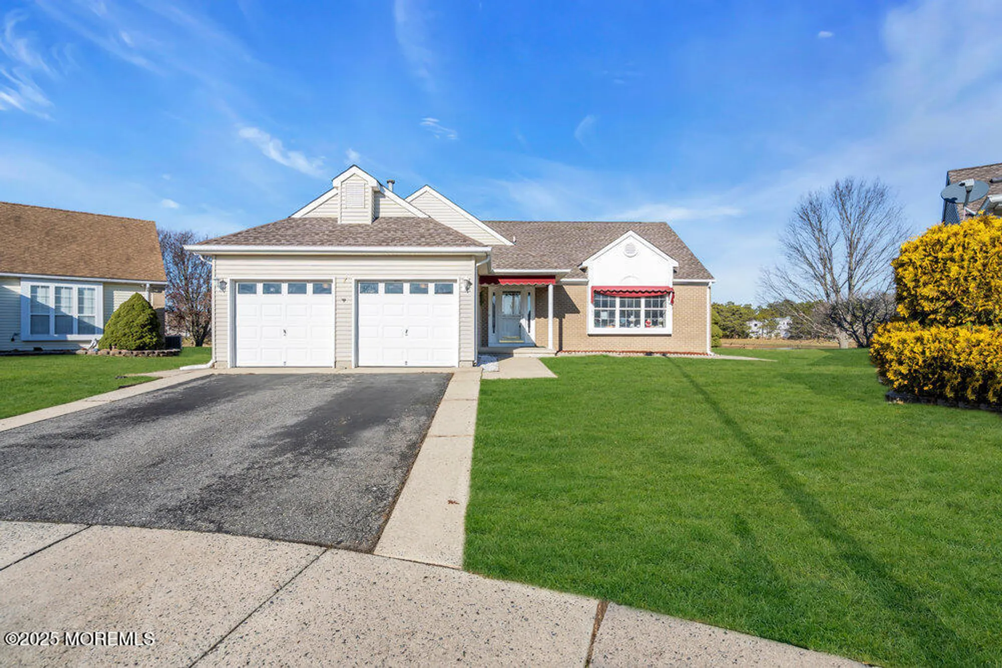 Property Slideshow image 1 of 27 | 7 alton ct, Toms River, NJ, 08757