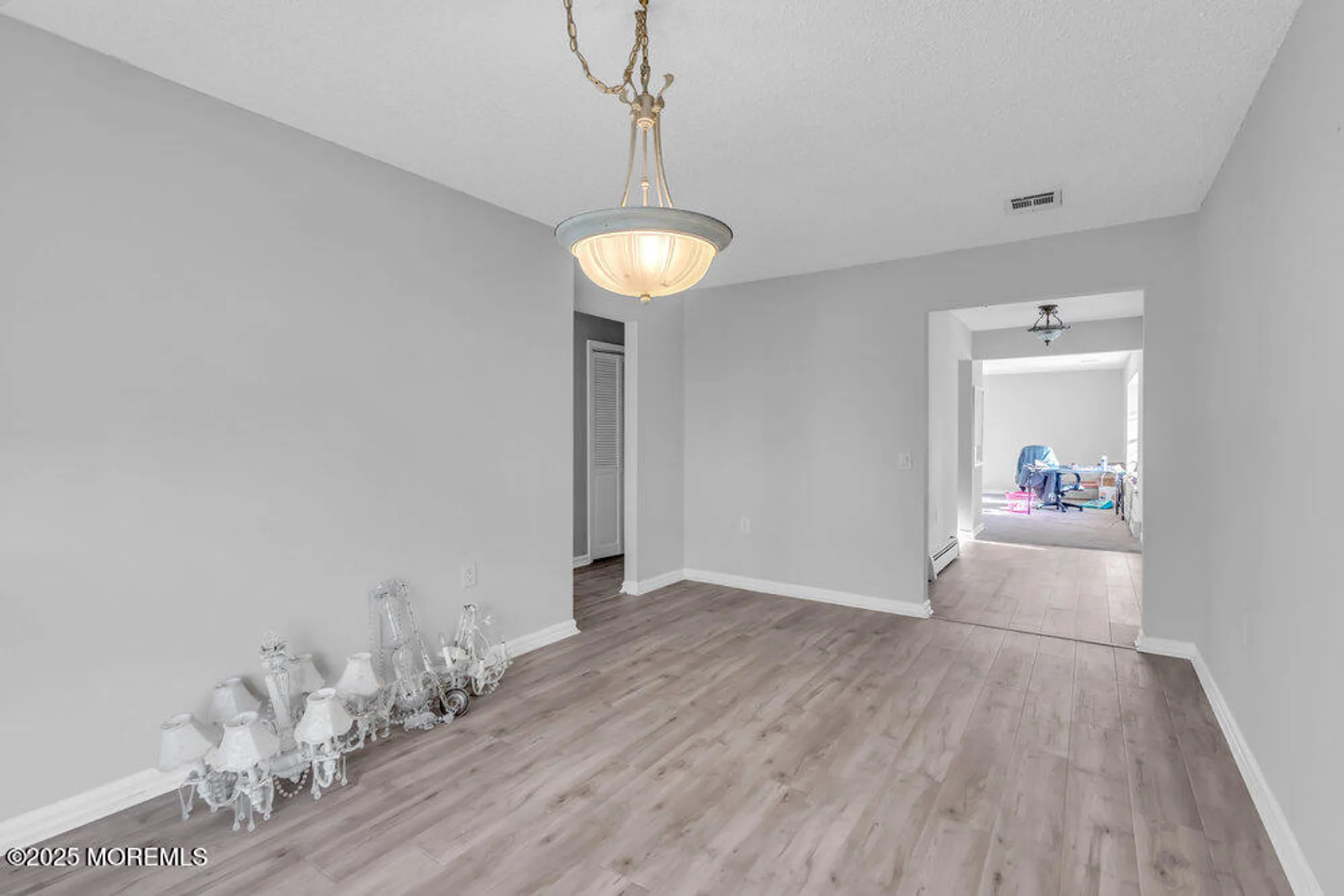 Property Slideshow image 18 of 27 | 7 alton ct, Toms River, NJ, 08757