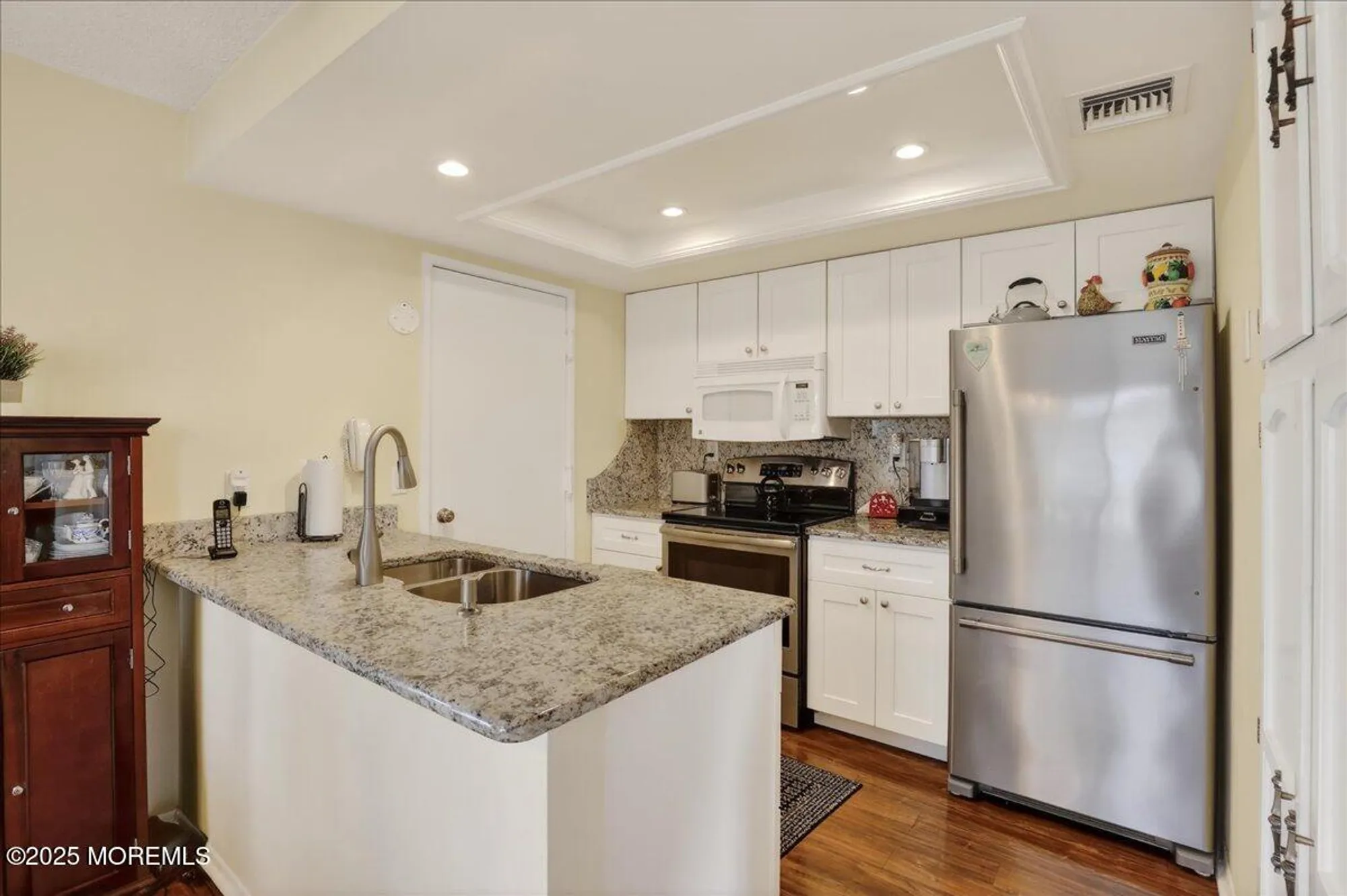 Property Slideshow image 10 of 27 | 205a newport rd # 205a, Monroe, NJ, 08831