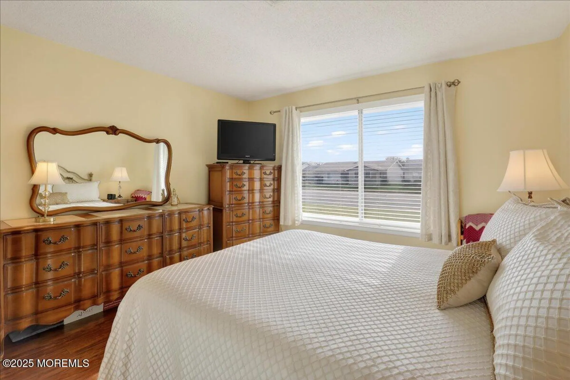 Property Slideshow image 14 of 27 | 205a newport rd # 205a, Monroe, NJ, 08831