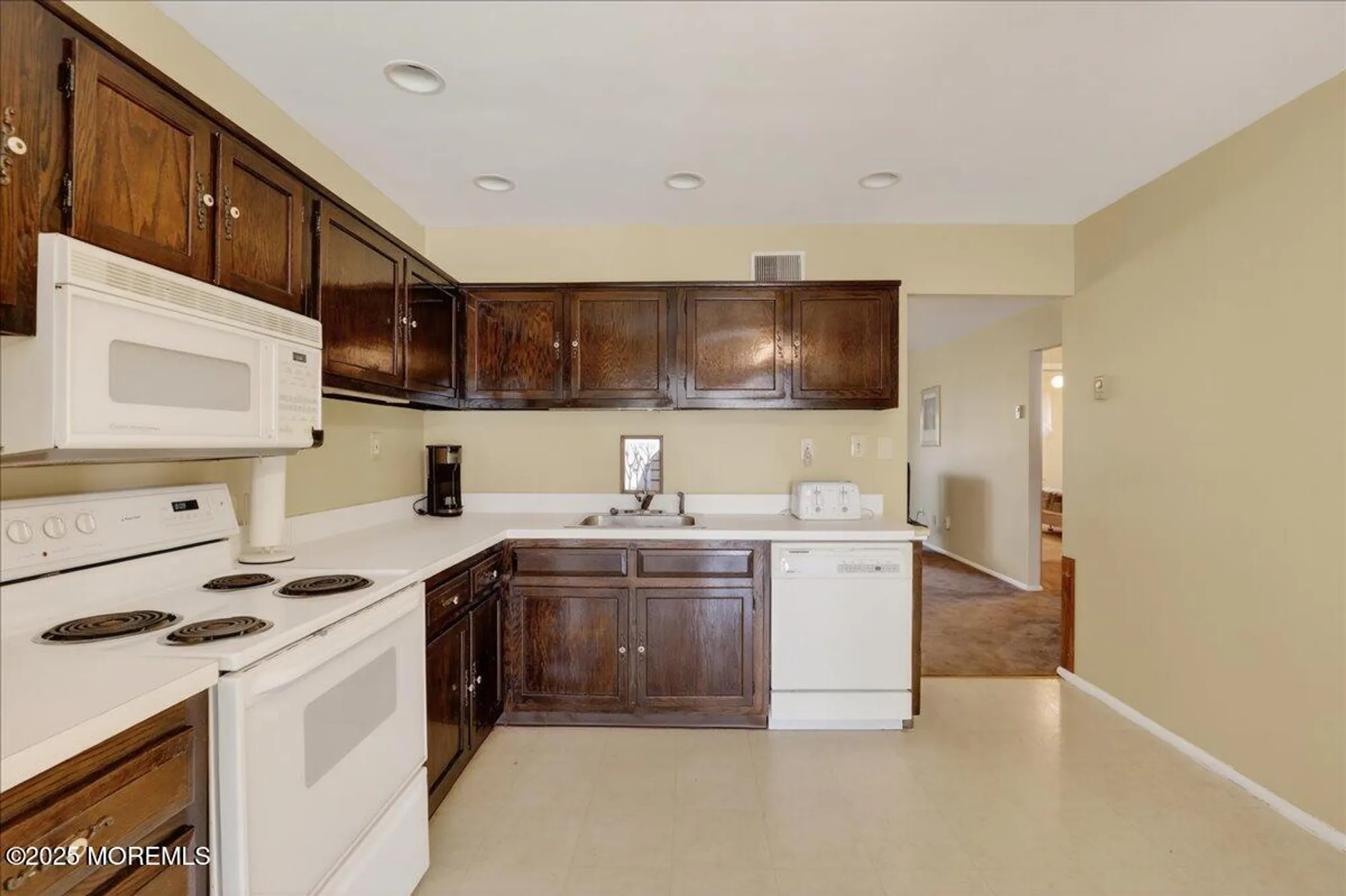 Property Slideshow image 9 of 29 | 128 korn market c, Freehold, NJ, 07728