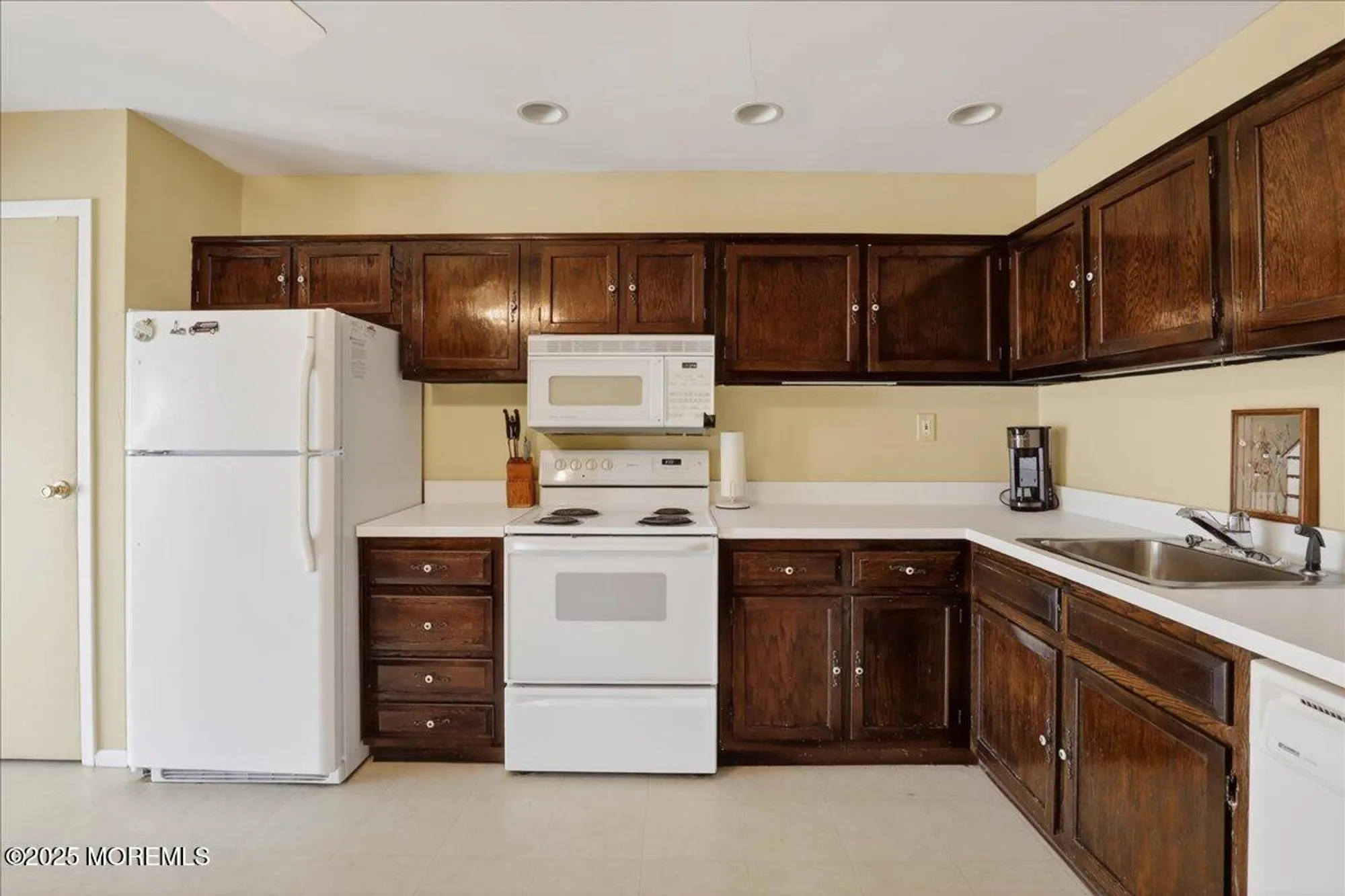 Property Slideshow image 10 of 29 | 128 korn market c, Freehold, NJ, 07728
