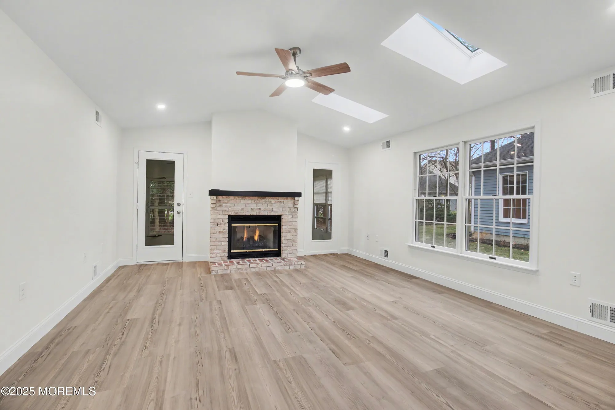 Property Slideshow image 21 of 36 | 1493 forelle ln, Toms River, NJ, 08755