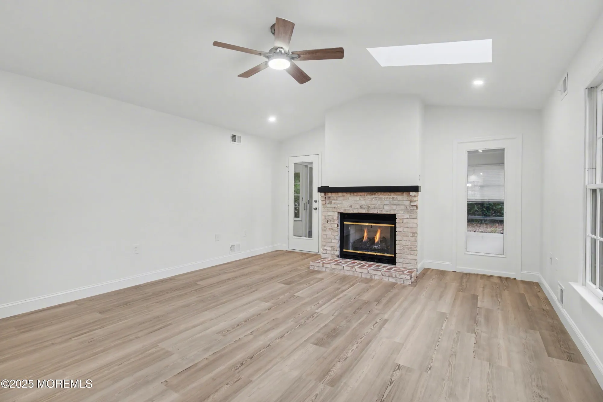 Property Slideshow image 19 of 36 | 1493 forelle ln, Toms River, NJ, 08755