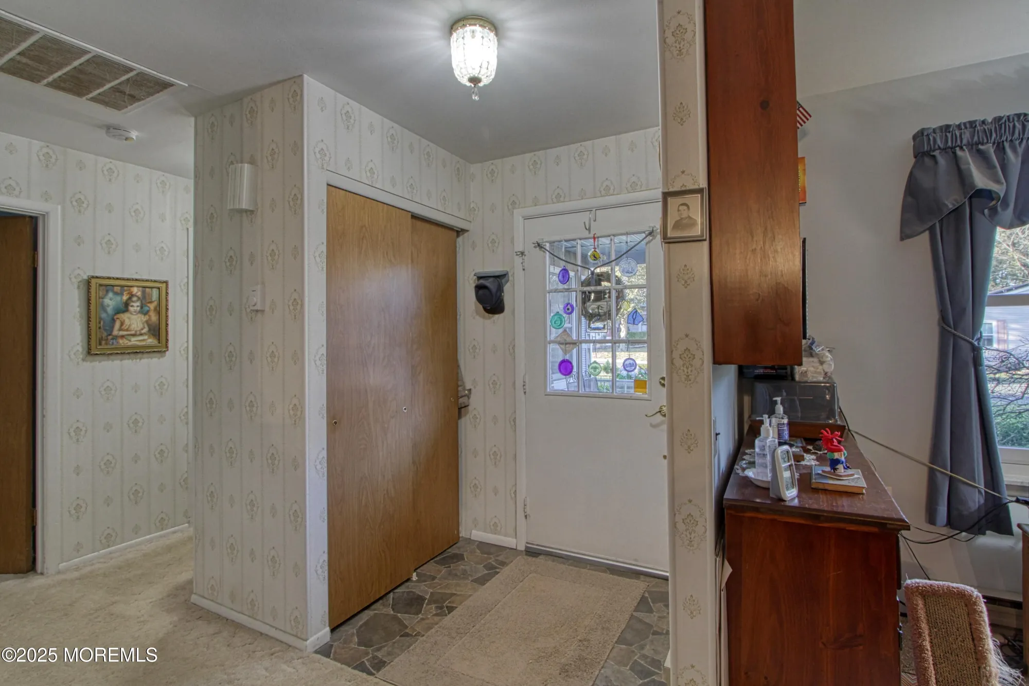 Property Slideshow image 13 of 16 | 9 greenleaf st, Whiting, NJ, 08759