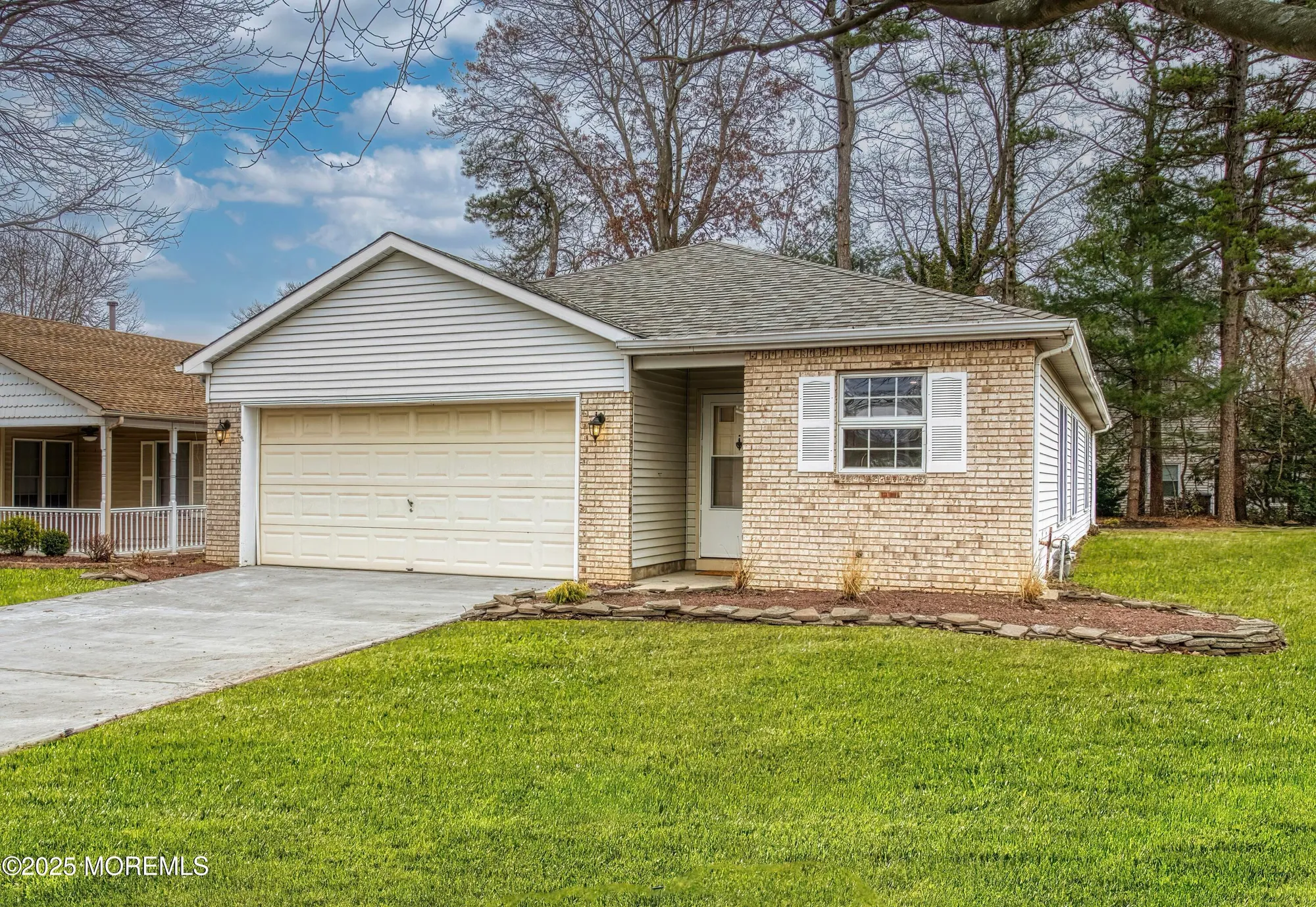 Property Slideshow image 8 of 36 | 1493 forelle ln, Toms River, NJ, 08755