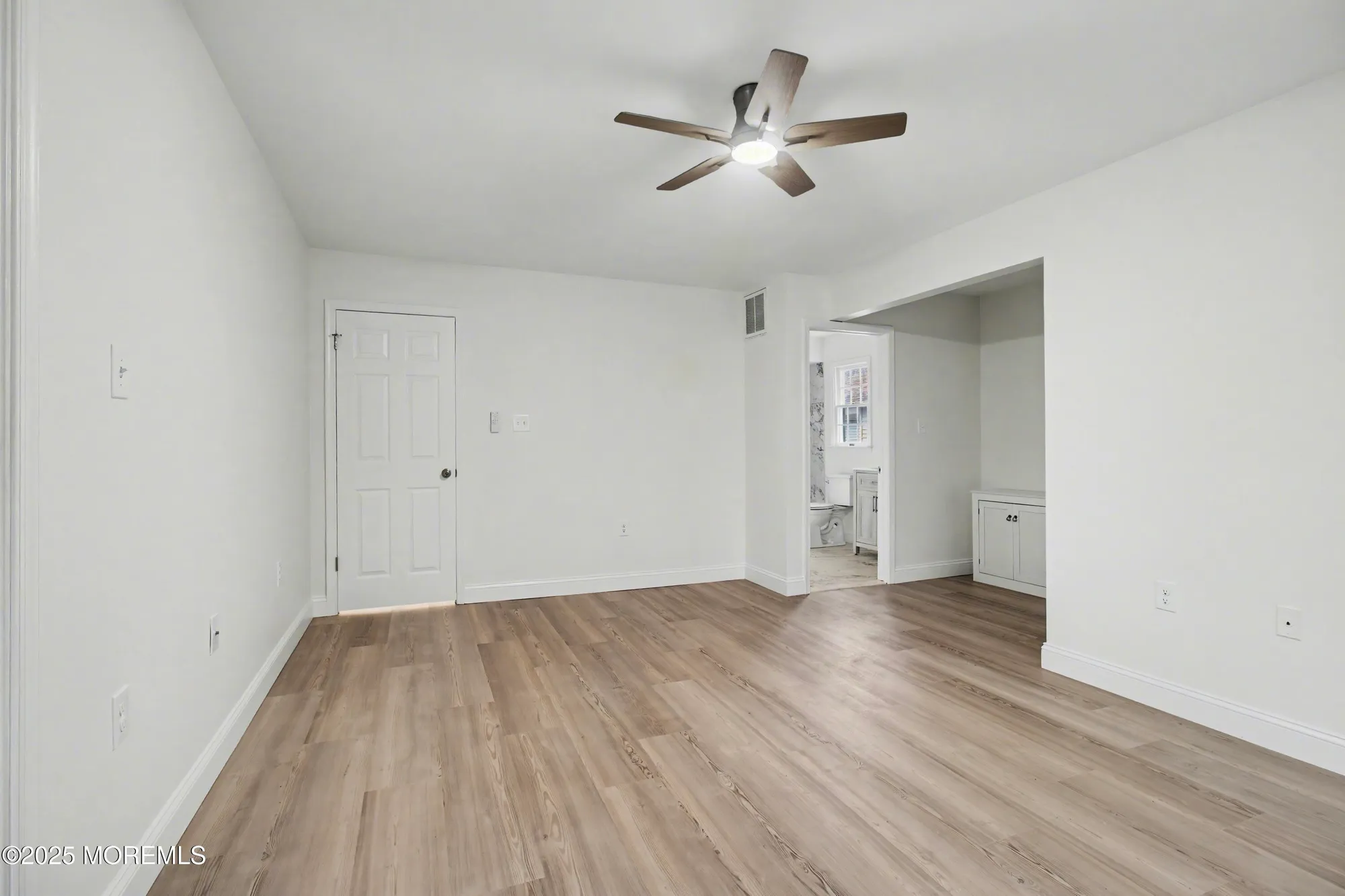 Property Slideshow image 26 of 36 | 1493 forelle ln, Toms River, NJ, 08755