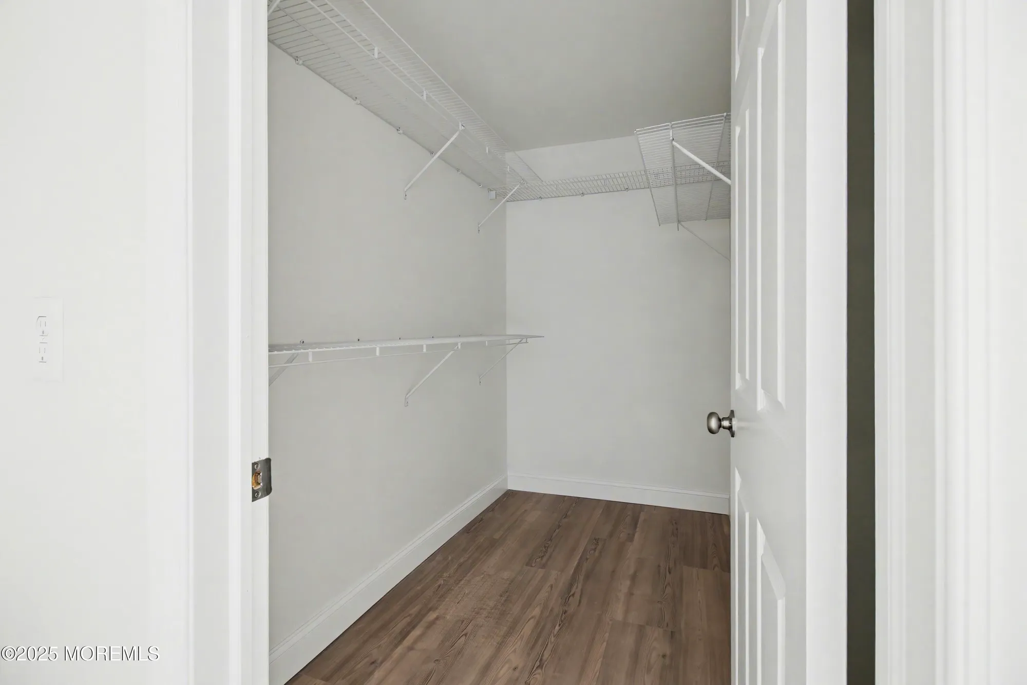 Property Slideshow image 28 of 36 | 1493 forelle ln, Toms River, NJ, 08755