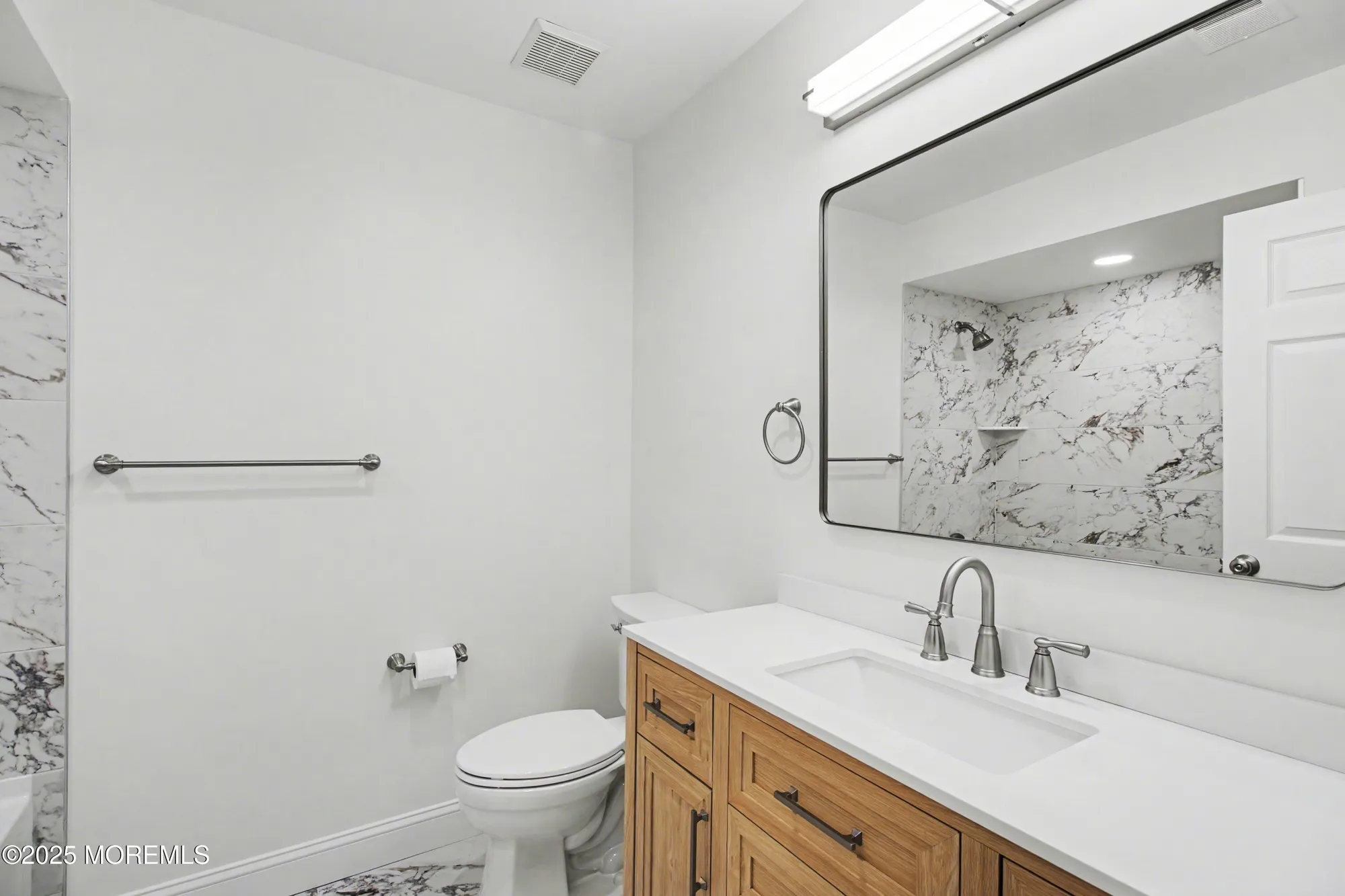 Property Slideshow image 33 of 36 | 1493 forelle ln, Toms River, NJ, 08755