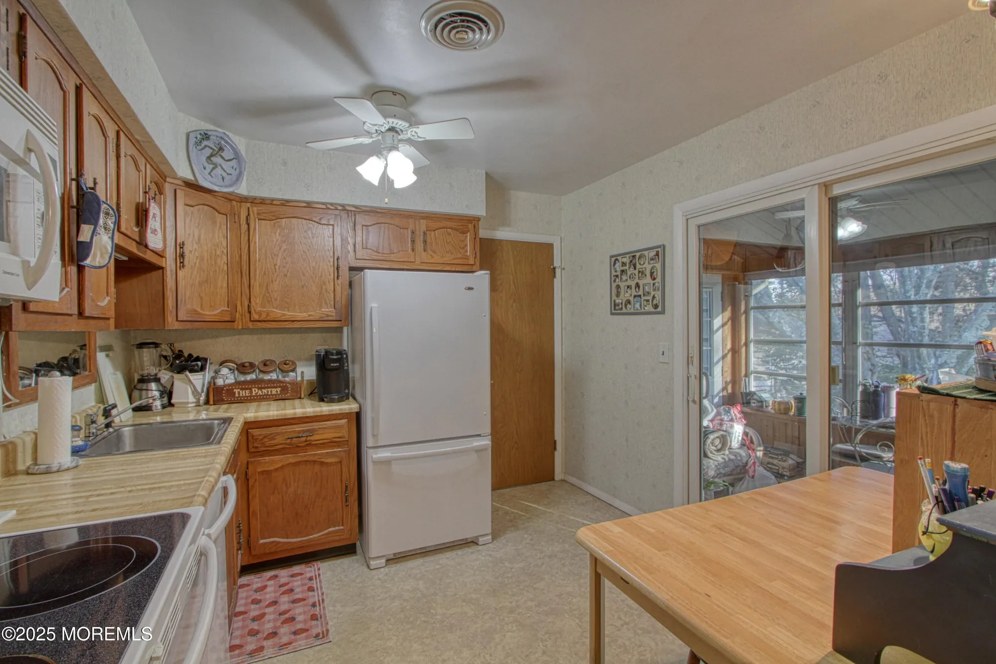 Property Slideshow image 3 of 16 | 9 greenleaf st, Whiting, NJ, 08759