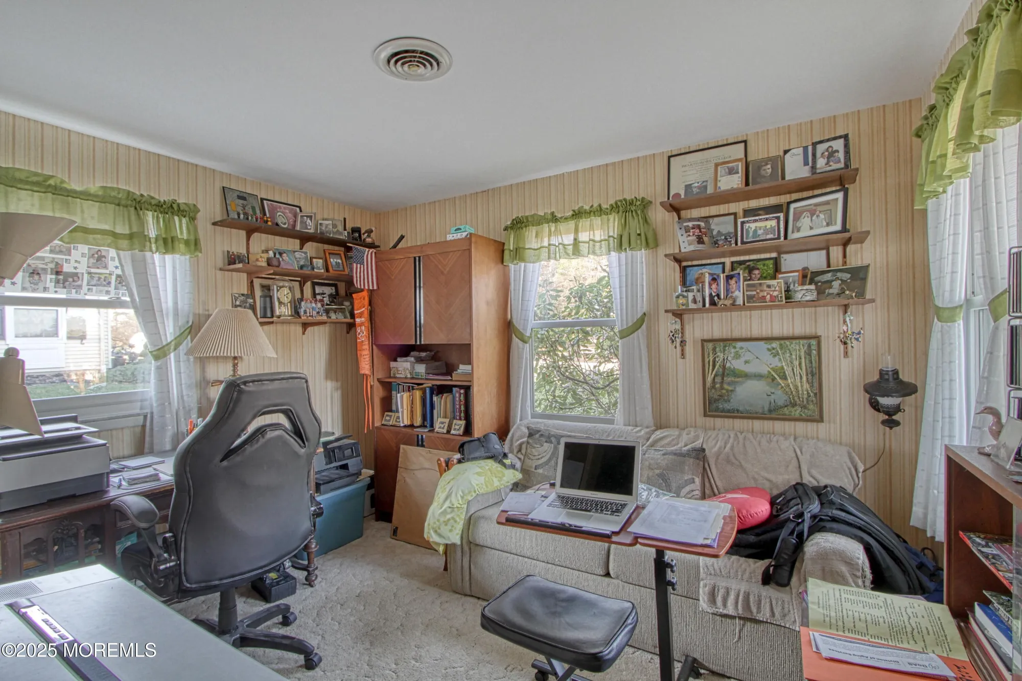 Property Slideshow image 11 of 16 | 9 greenleaf st, Whiting, NJ, 08759