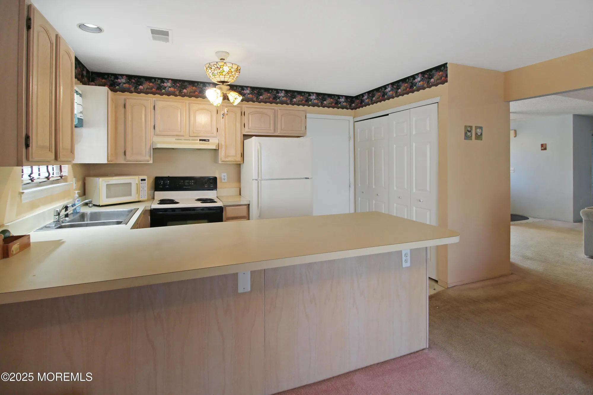 Property Slideshow image 10 of 33 | 166 morning glory ln, Whiting, NJ, 08759