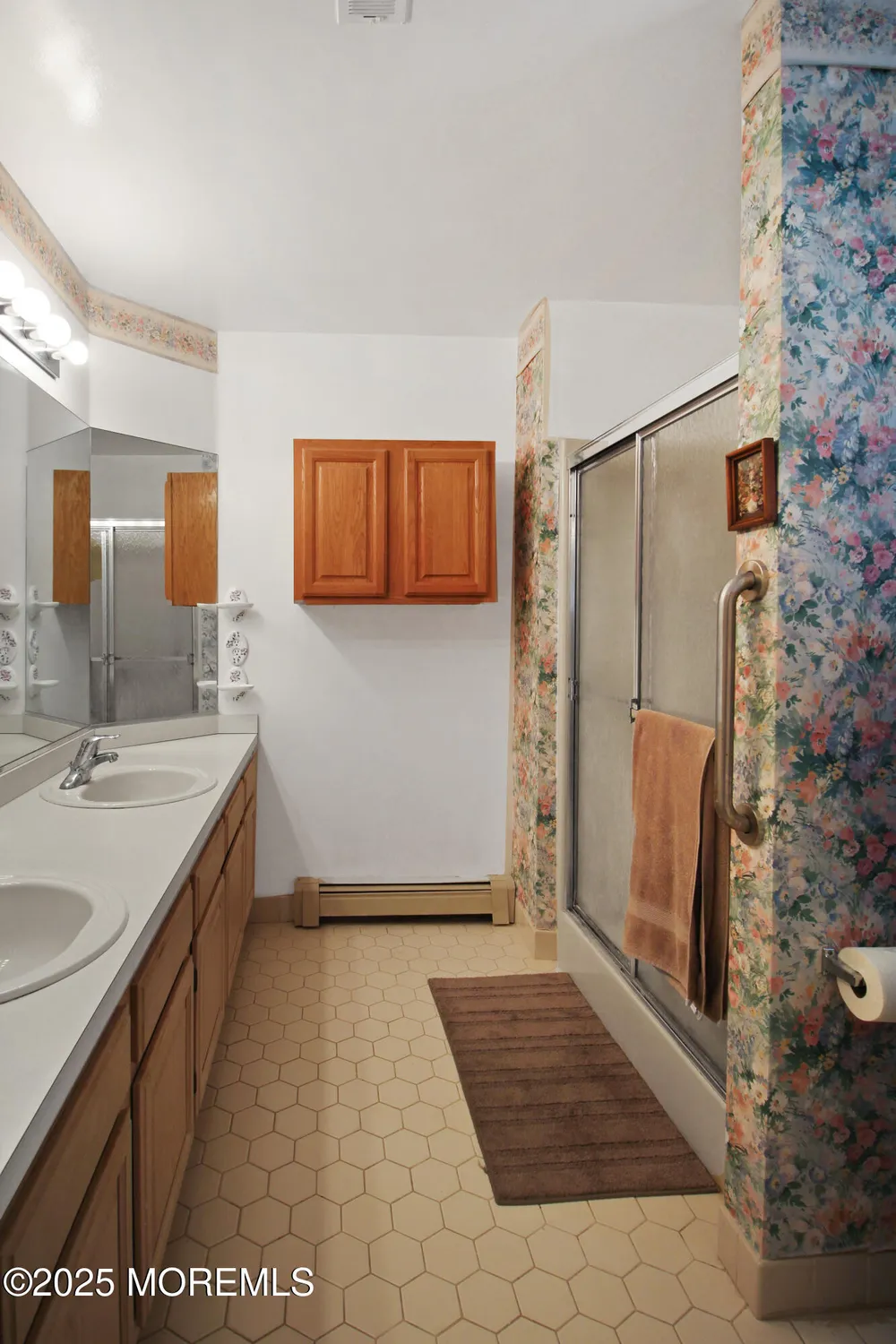 Property Slideshow image 25 of 33 | 166 morning glory ln, Whiting, NJ, 08759