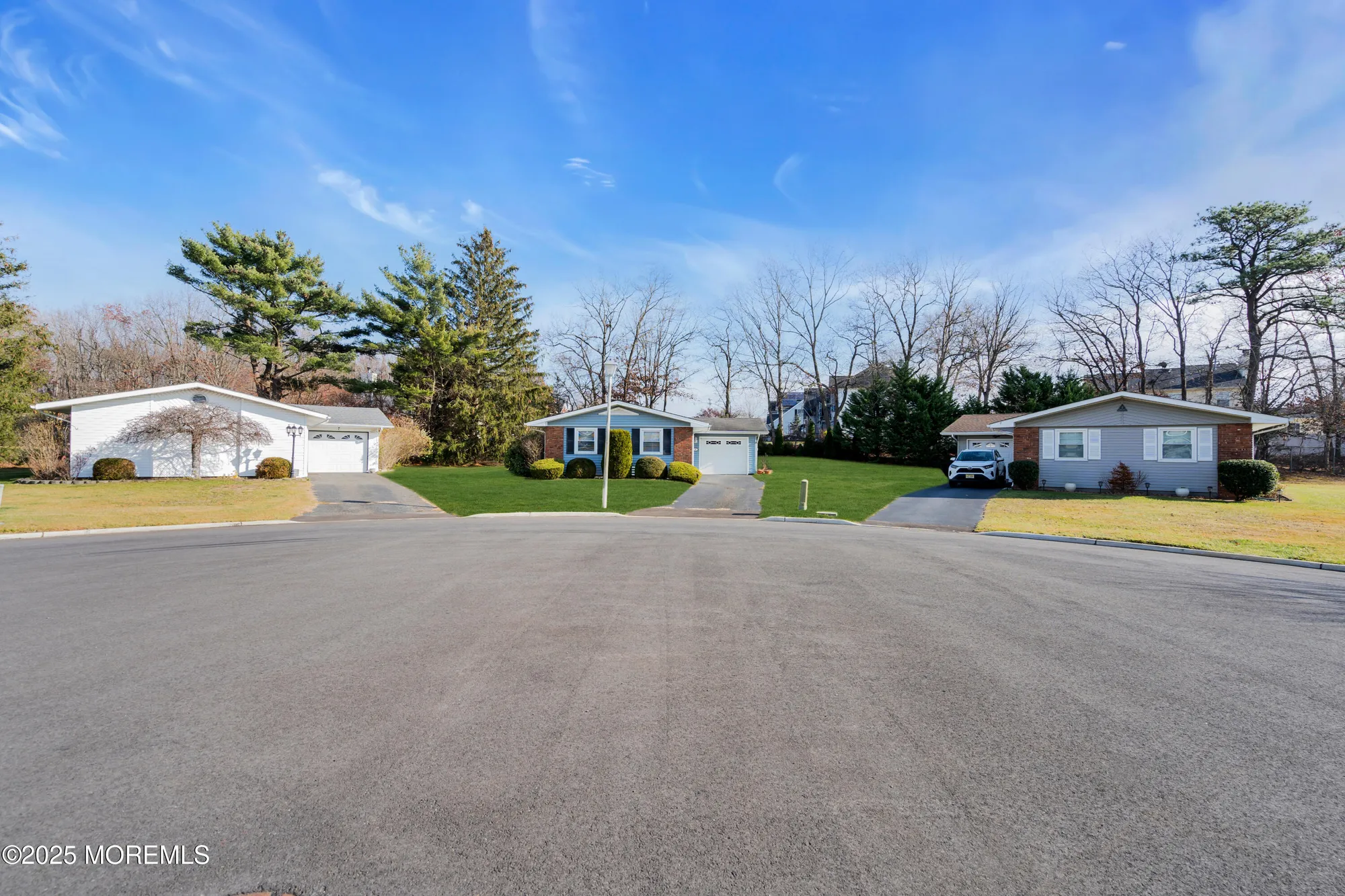 Property Slideshow image 5 of 30 | 9 lodge ct, Brick, NJ, 08724