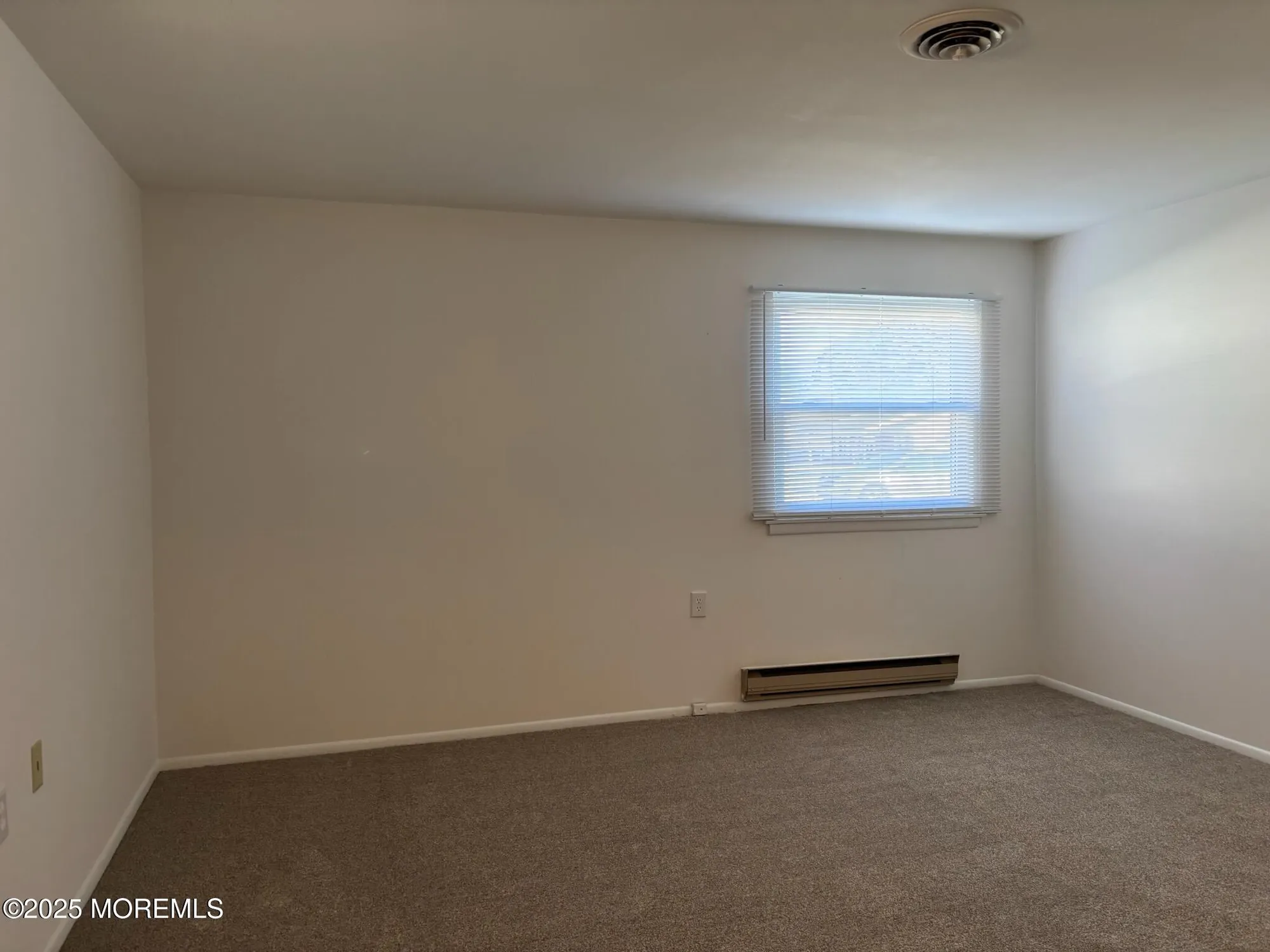 Property Slideshow image 26 of 30 | 32 constitution blvd, Whiting, NJ, 08759