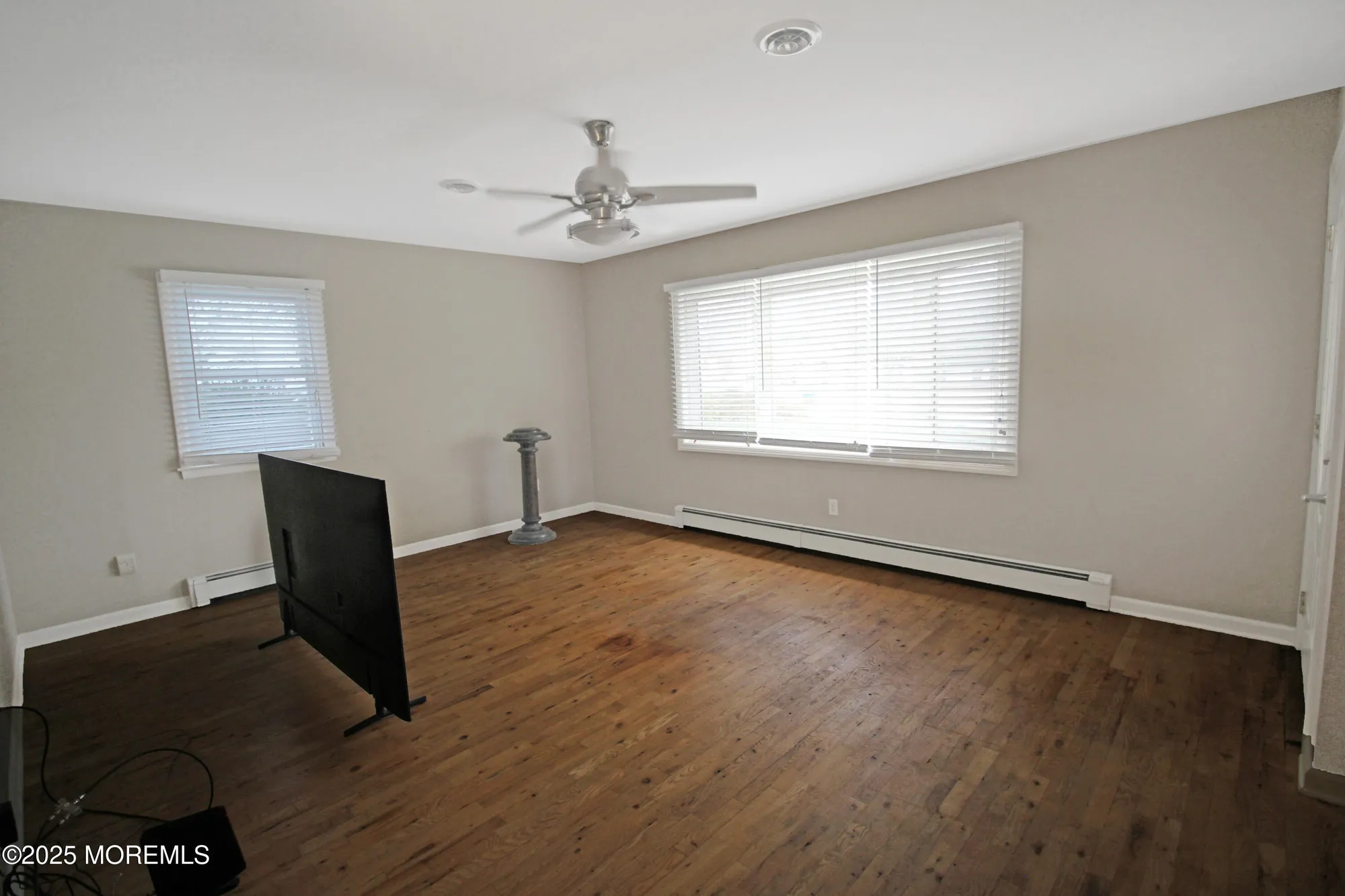 Property Slideshow image 2 of 31 | 13 shaw ct, Toms River, NJ, 08757