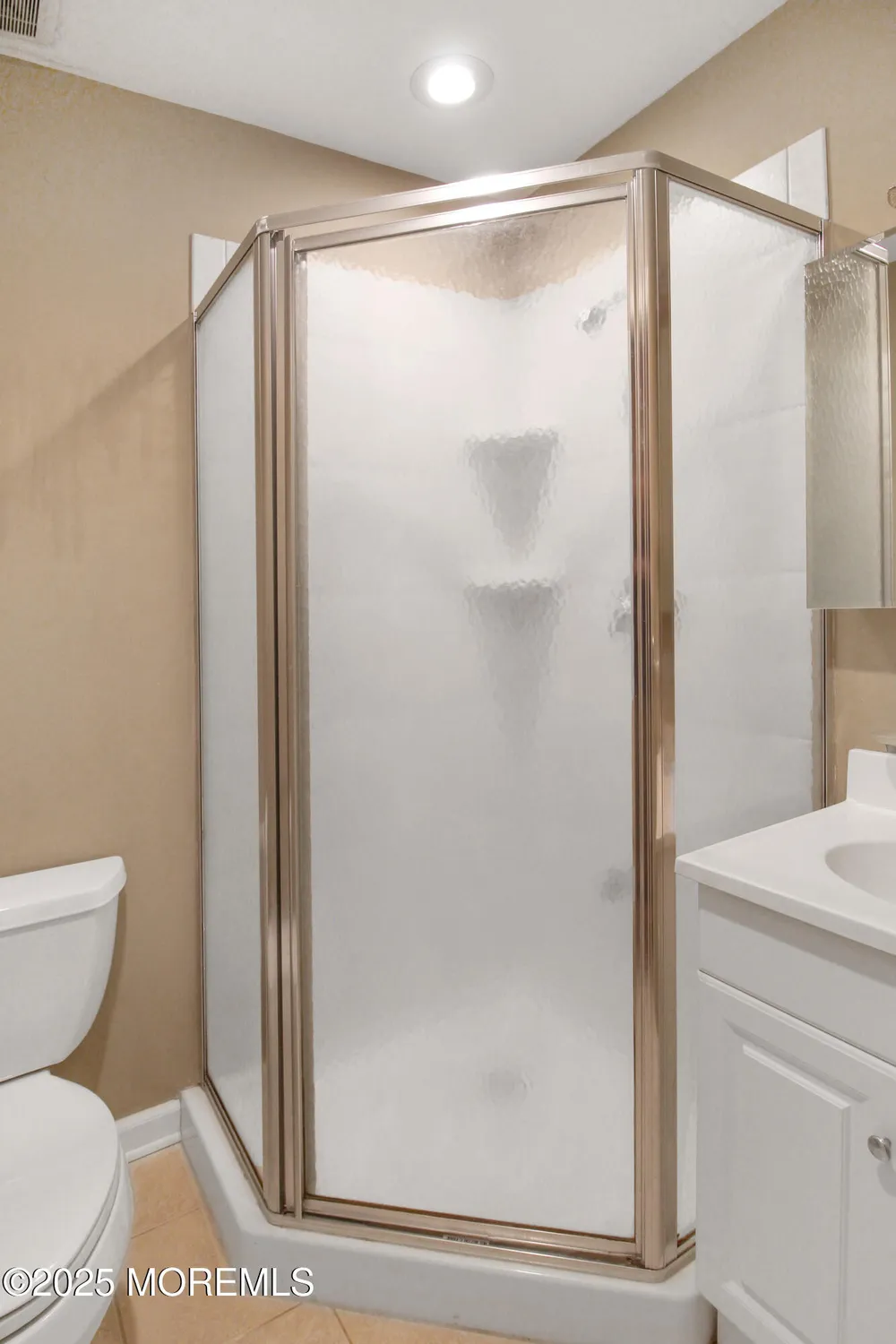 Property Slideshow image 21 of 31 | 13 shaw ct, Toms River, NJ, 08757