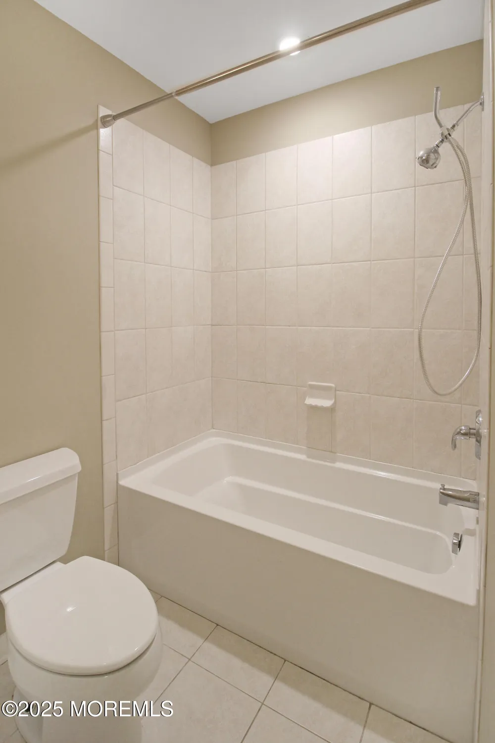 Property Slideshow image 16 of 31 | 13 shaw ct, Toms River, NJ, 08757