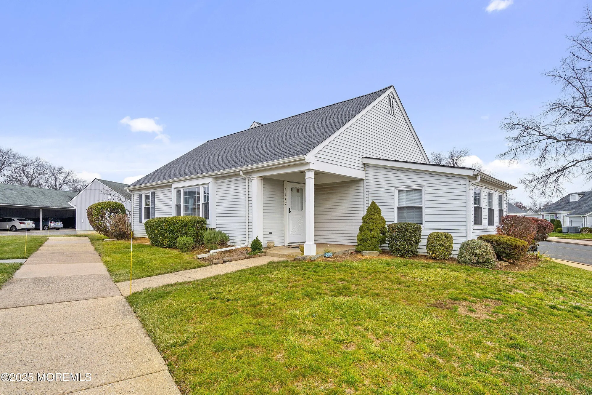 Property Slideshow image 1 of 22 | 142 providence way 142c, Monroe, NJ, 08831