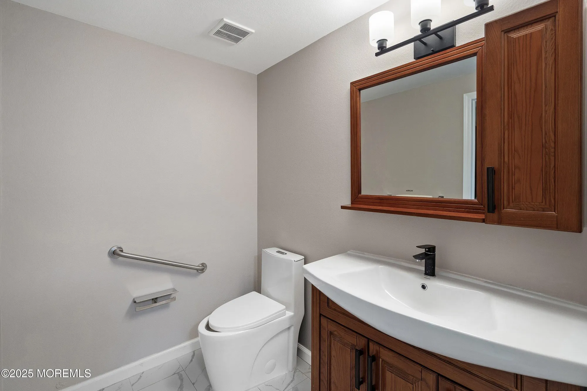 Property Slideshow image 12 of 22 | 142 providence way 142c, Monroe, NJ, 08831
