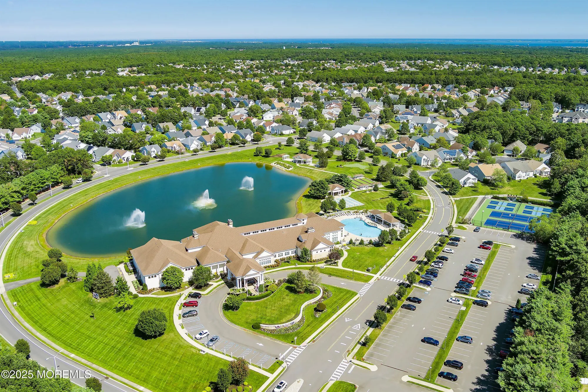 Property Slideshow image 58 of 61 | 6 swan lake ct, Barnegat, NJ, 08005