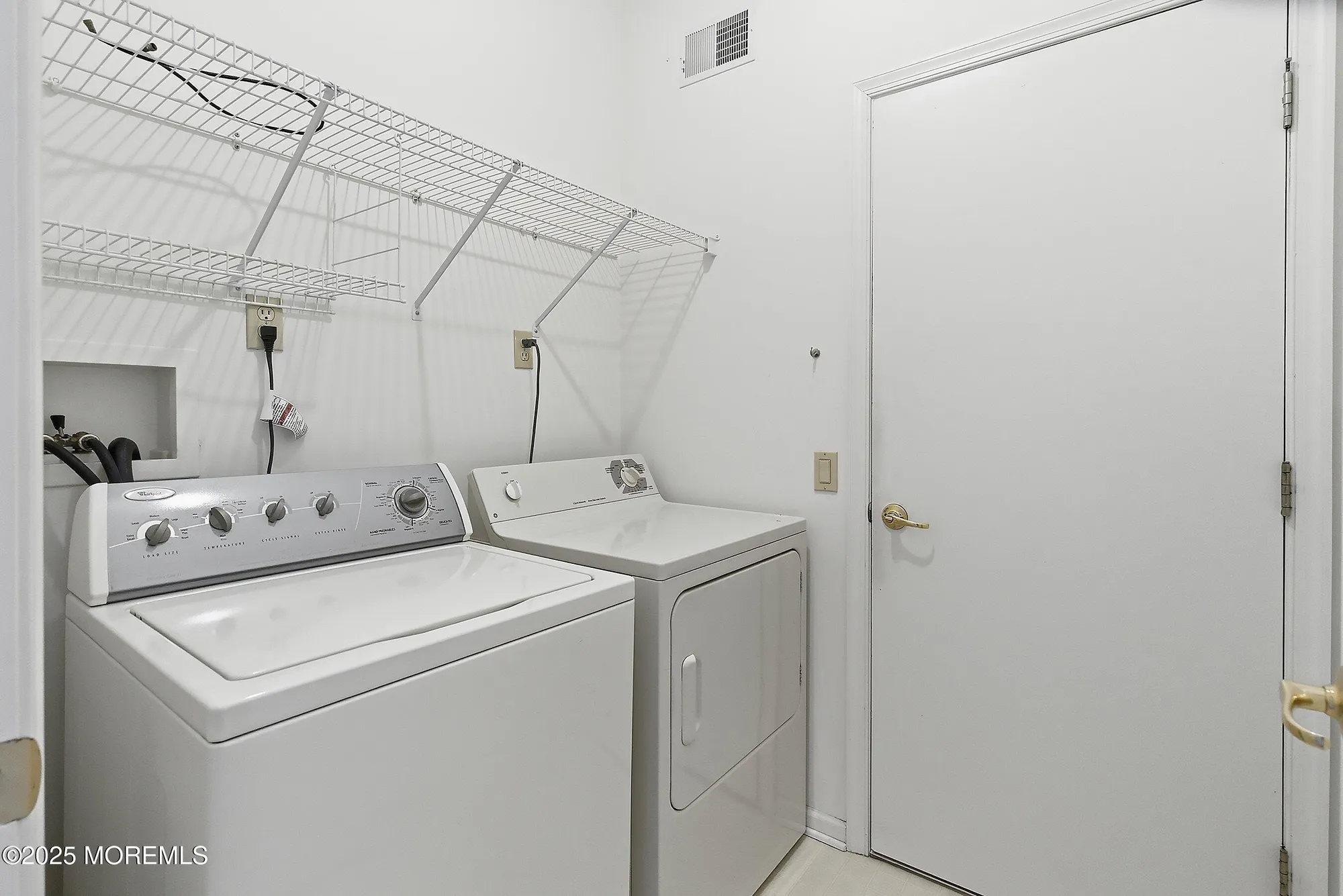 Property Slideshow image 25 of 61 | 6 swan lake ct, Barnegat, NJ, 08005