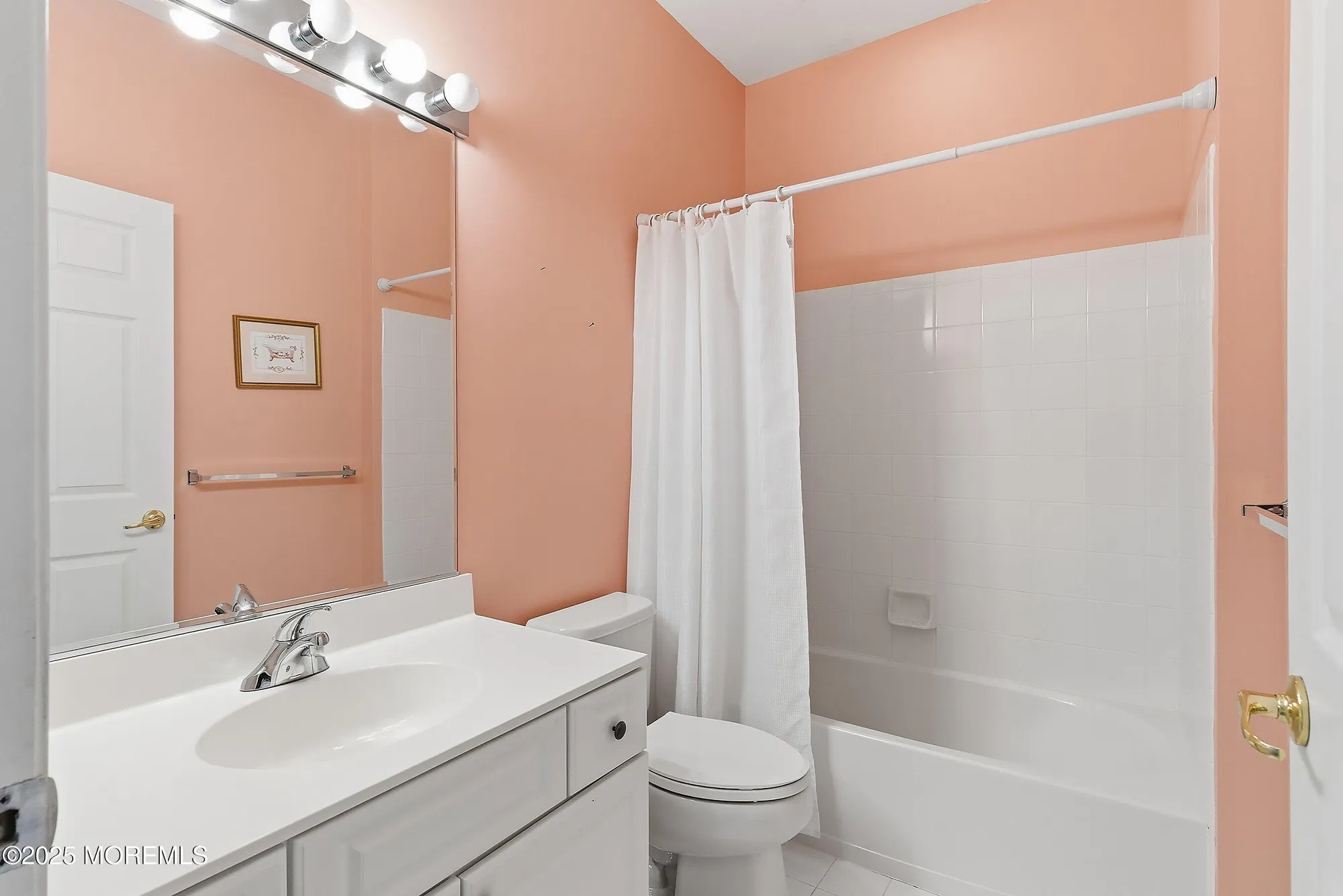 Property Slideshow image 24 of 61 | 6 swan lake ct, Barnegat, NJ, 08005