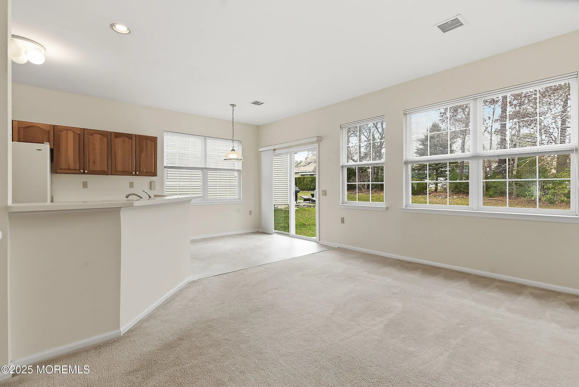 Property Slideshow image 10 of 61 | 6 swan lake ct, Barnegat, NJ, 08005