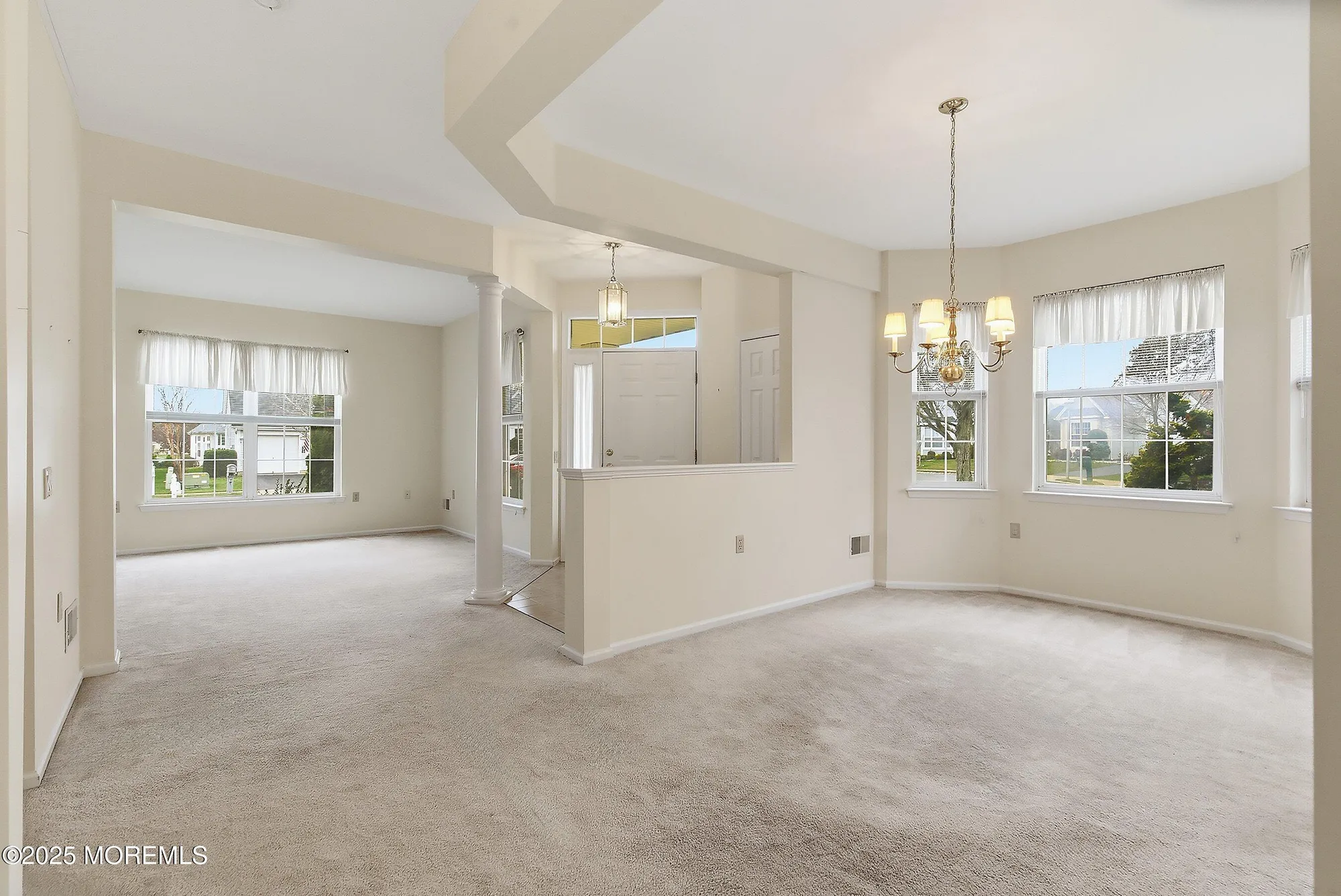 Property Slideshow image 7 of 61 | 6 swan lake ct, Barnegat, NJ, 08005