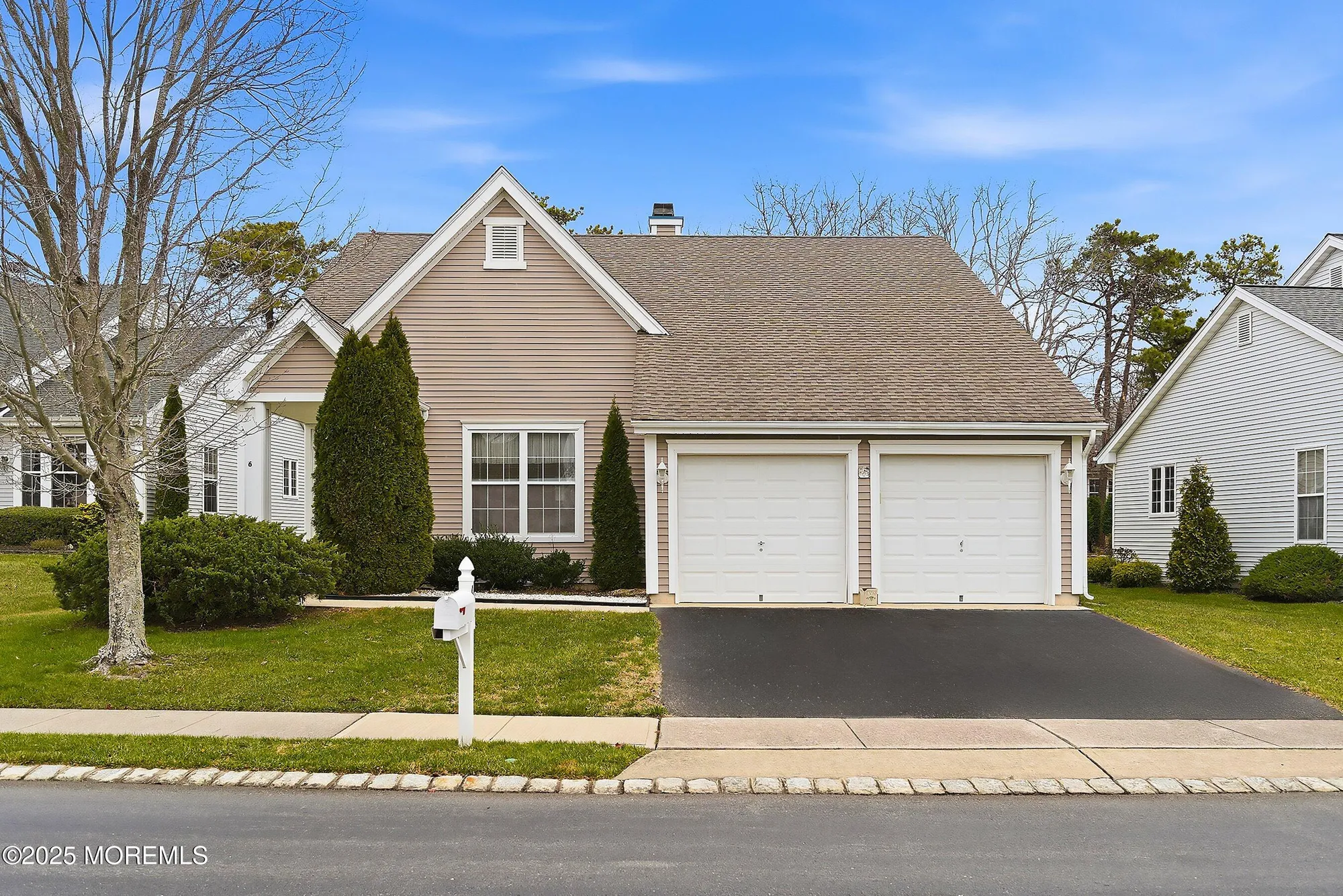 Property Slideshow image 2 of 61 | 6 swan lake ct, Barnegat, NJ, 08005