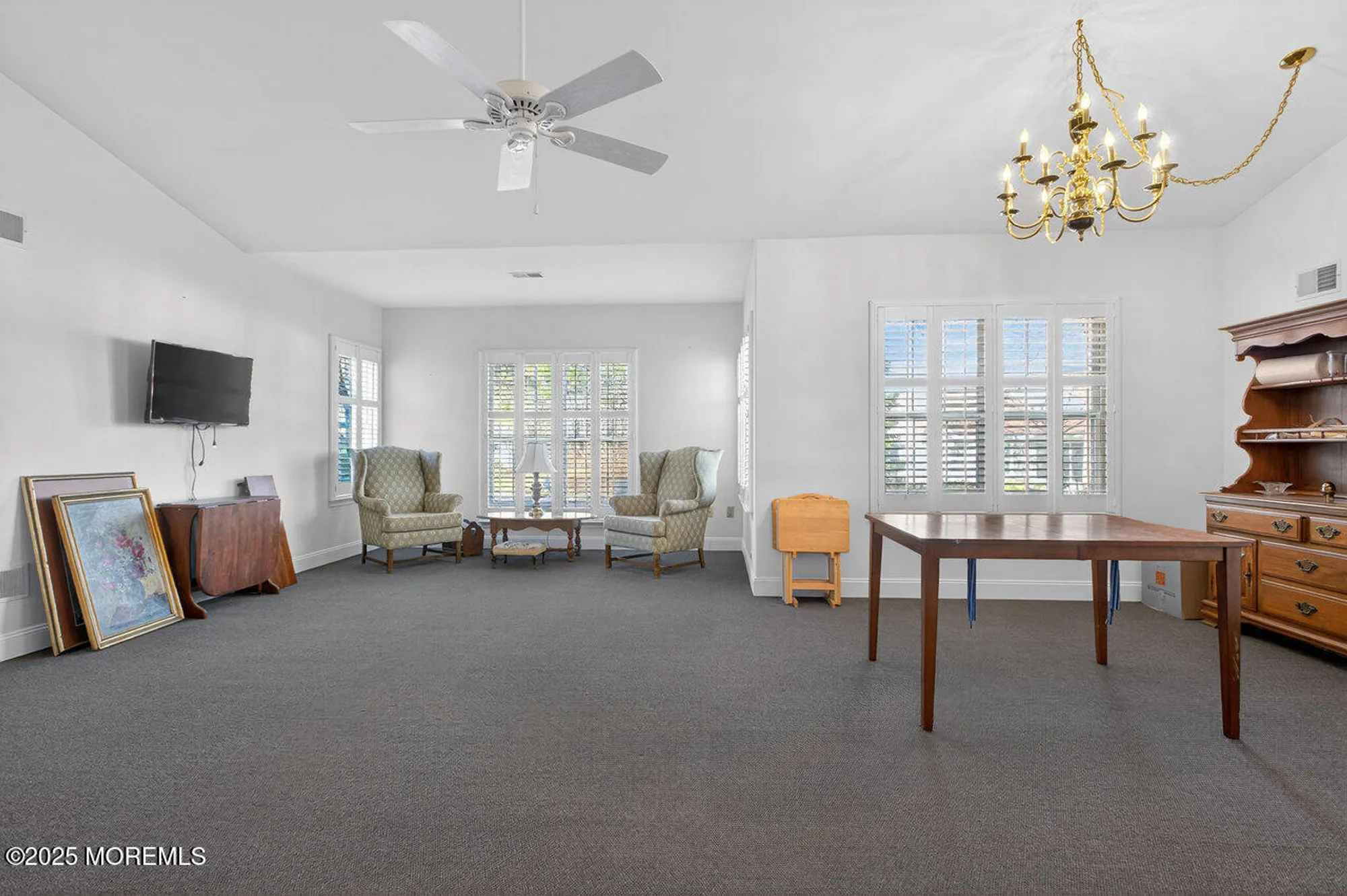 Property Slideshow image 6 of 29 | 1247b thornbury ln, Manchester, NJ, 08759