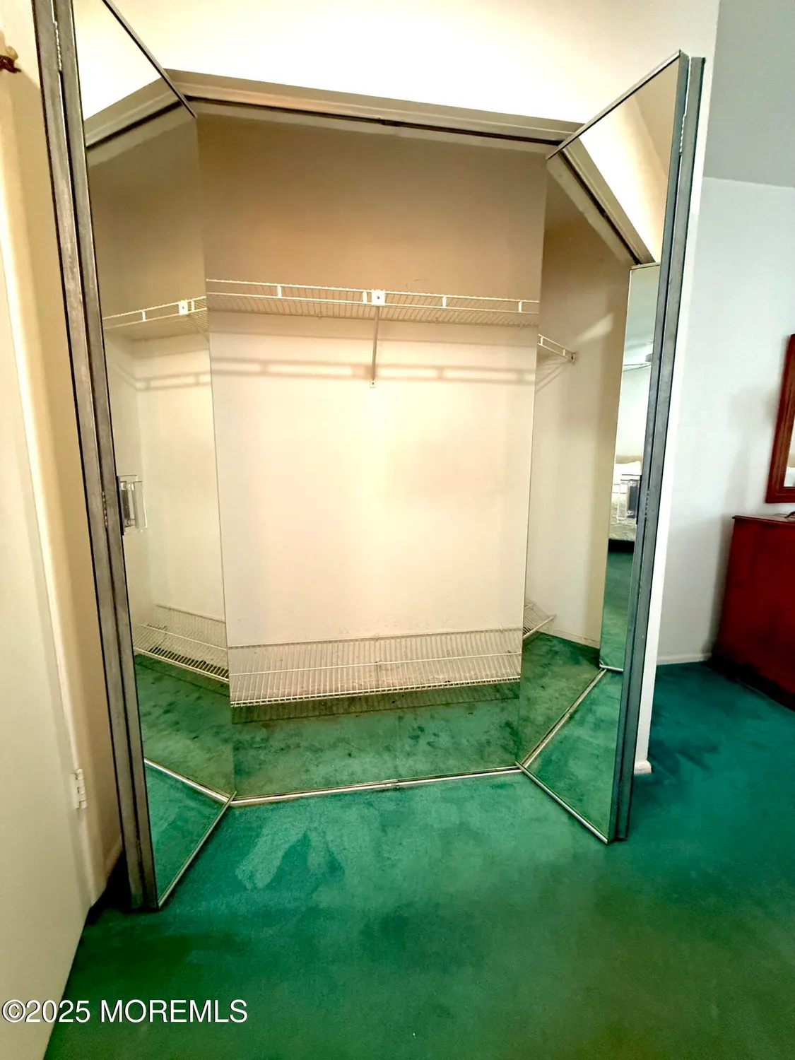 Property Slideshow image 17 of 26 | 14 portsmouth dr, Forked River, NJ, 08731