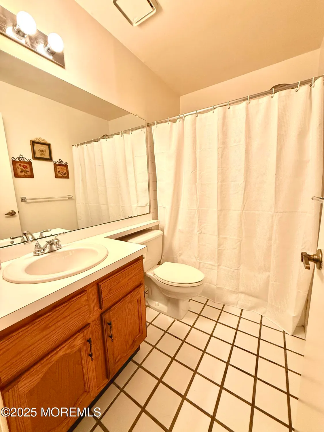Property Slideshow image 12 of 26 | 14 portsmouth dr, Forked River, NJ, 08731