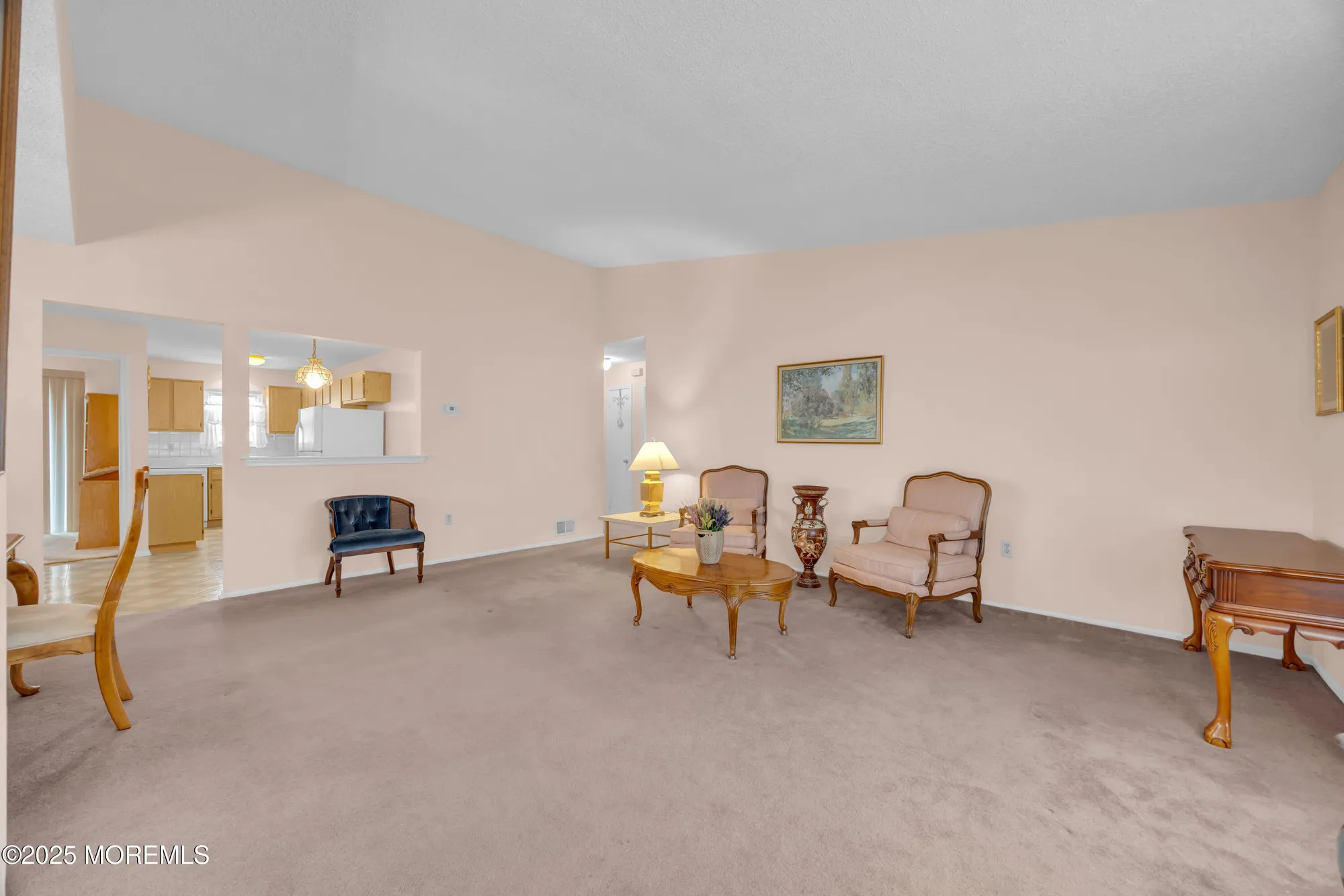 Property Slideshow image 6 of 36 | 7 gatley close, Freehold, NJ, 07728