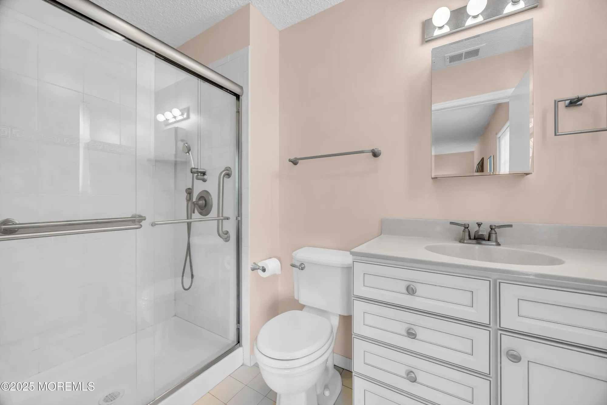 Property Slideshow image 24 of 36 | 7 gatley close, Freehold, NJ, 07728