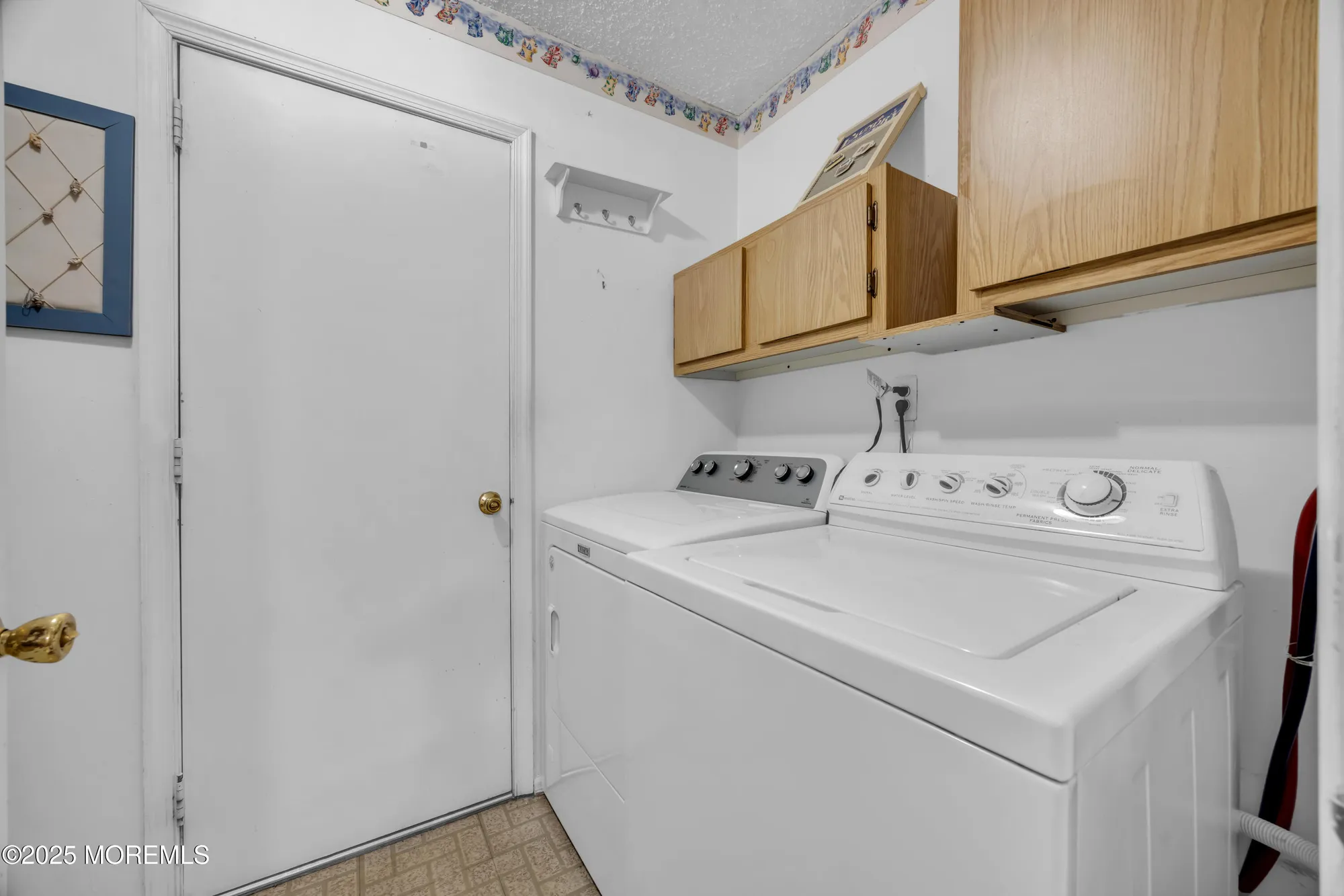 Property Slideshow image 28 of 36 | 7 gatley close, Freehold, NJ, 07728