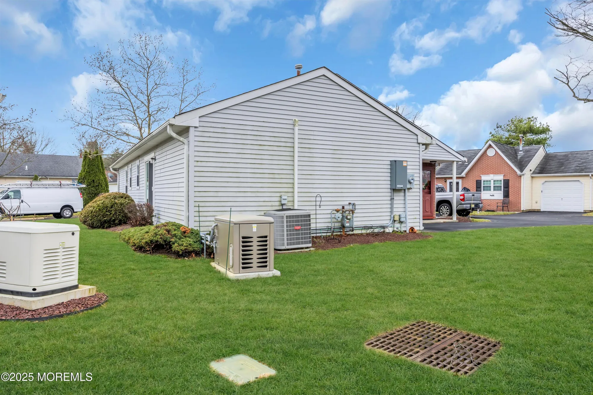 Property Slideshow image 5 of 36 | 7 gatley close, Freehold, NJ, 07728