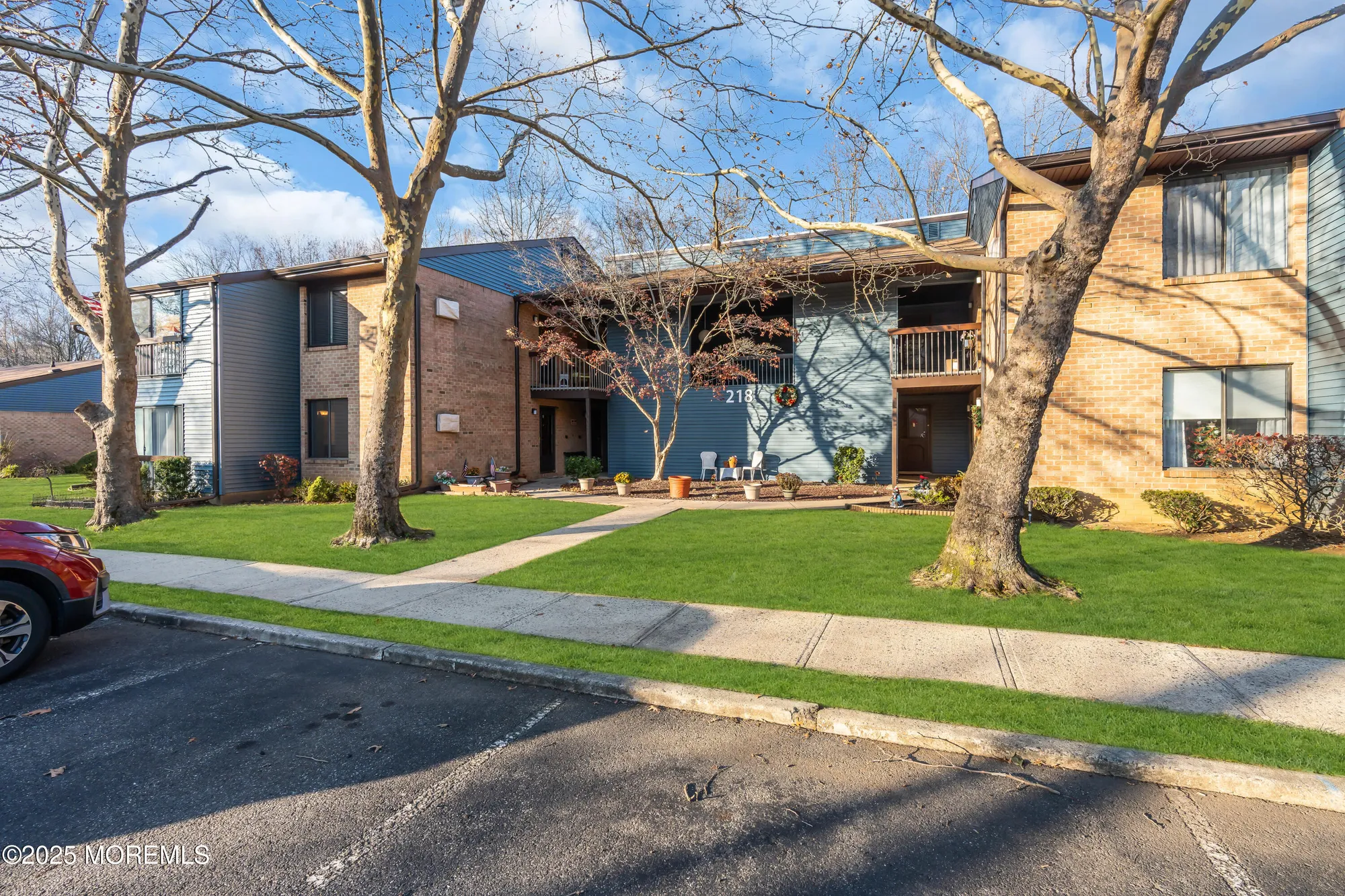 Property Slideshow image 36 of 38 | 218 medford ct a, Manalapan, NJ, 07726